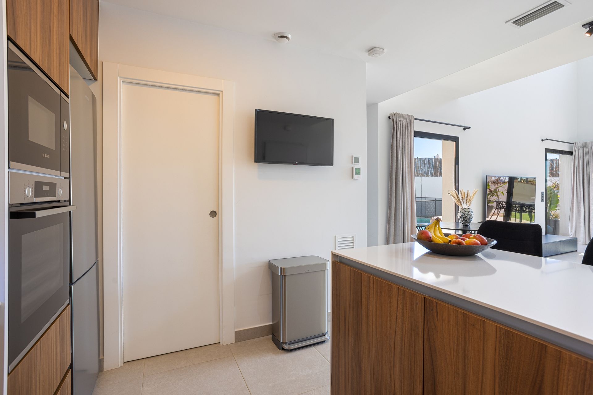Resale - 4 Bedroom 3 Bathroom Villa in Ciudad Quesada -  - Alicante