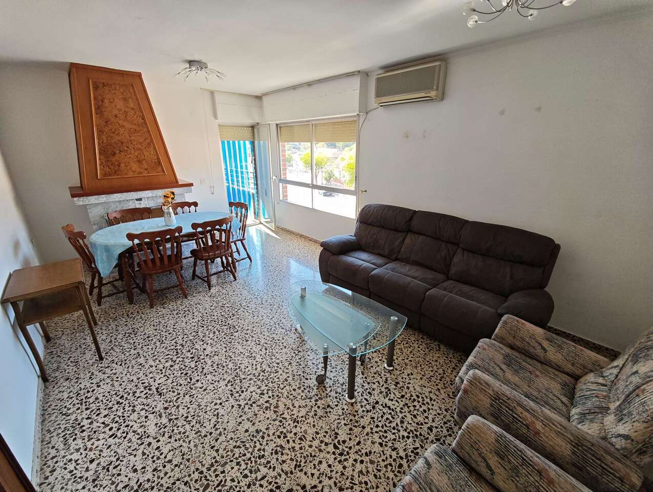 Resale - 4 Bedroom 2 Bathroom Apartment in Salinas - , Salinas, Alicante, Spain - Alicante