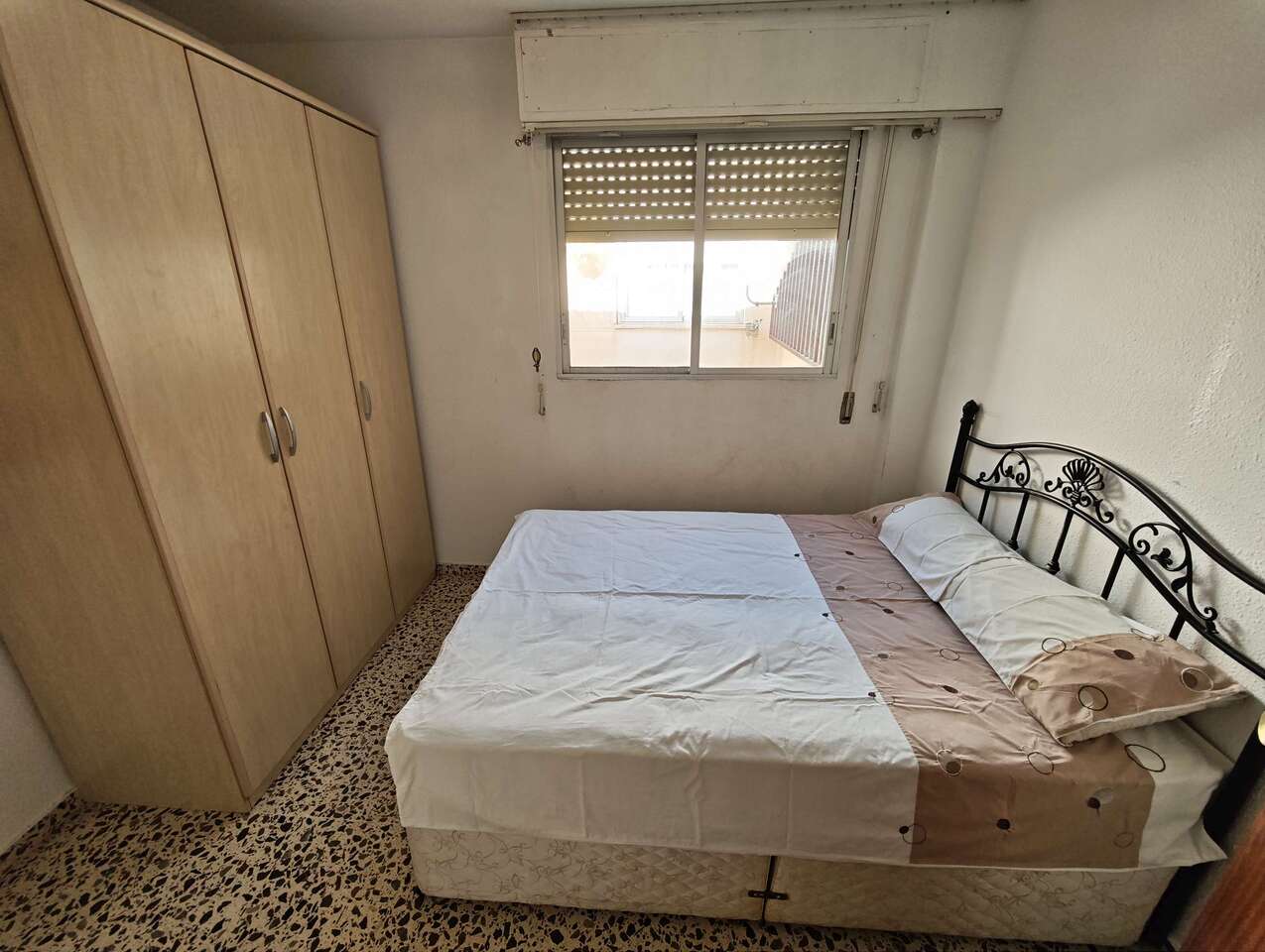 Resale - 4 Bedroom 2 Bathroom Apartment in Salinas - , Salinas, Alicante, Spain - Alicante