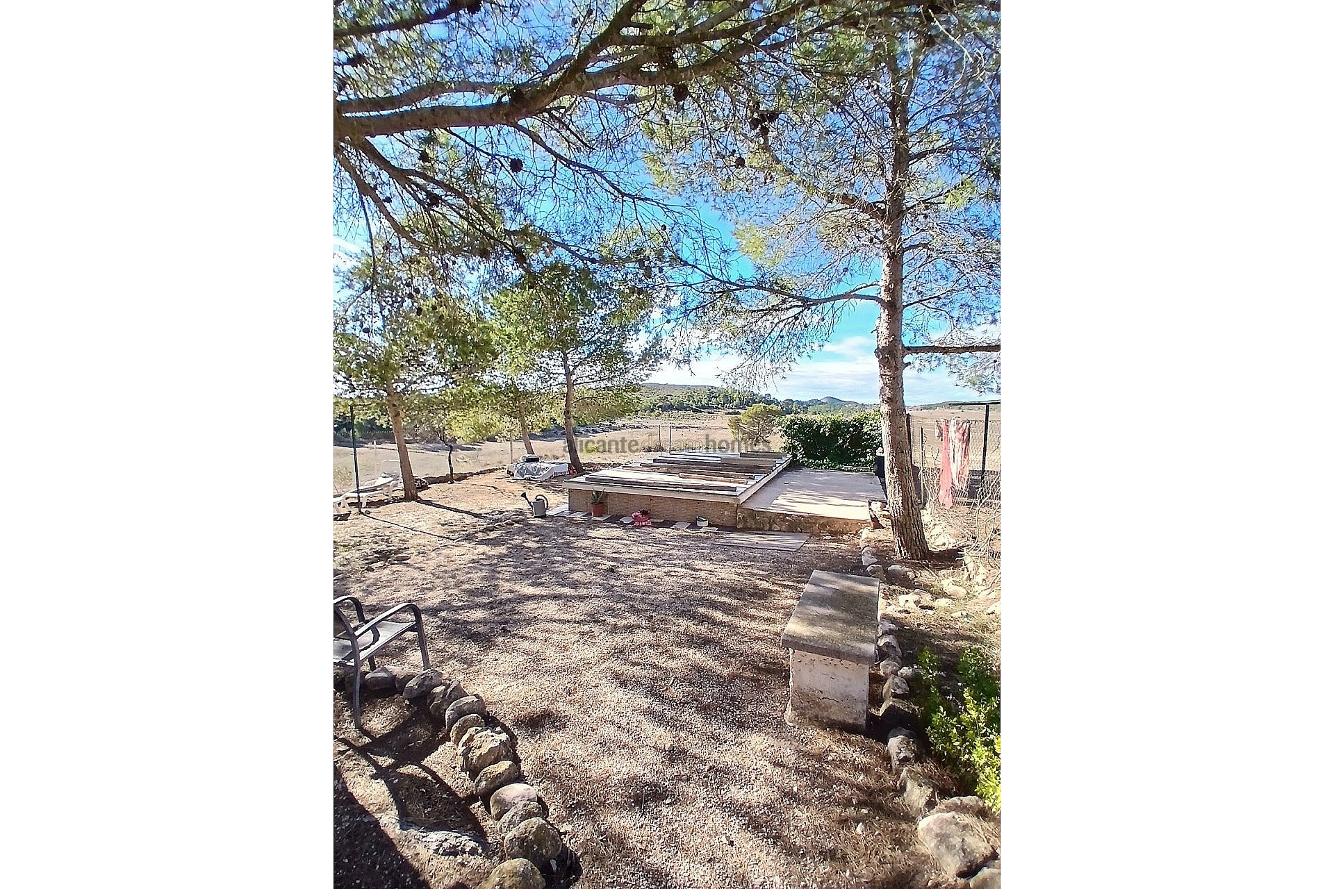 Resale - 6 Bedroom 1 Bathroom Country house in Caudete -  - Albacete