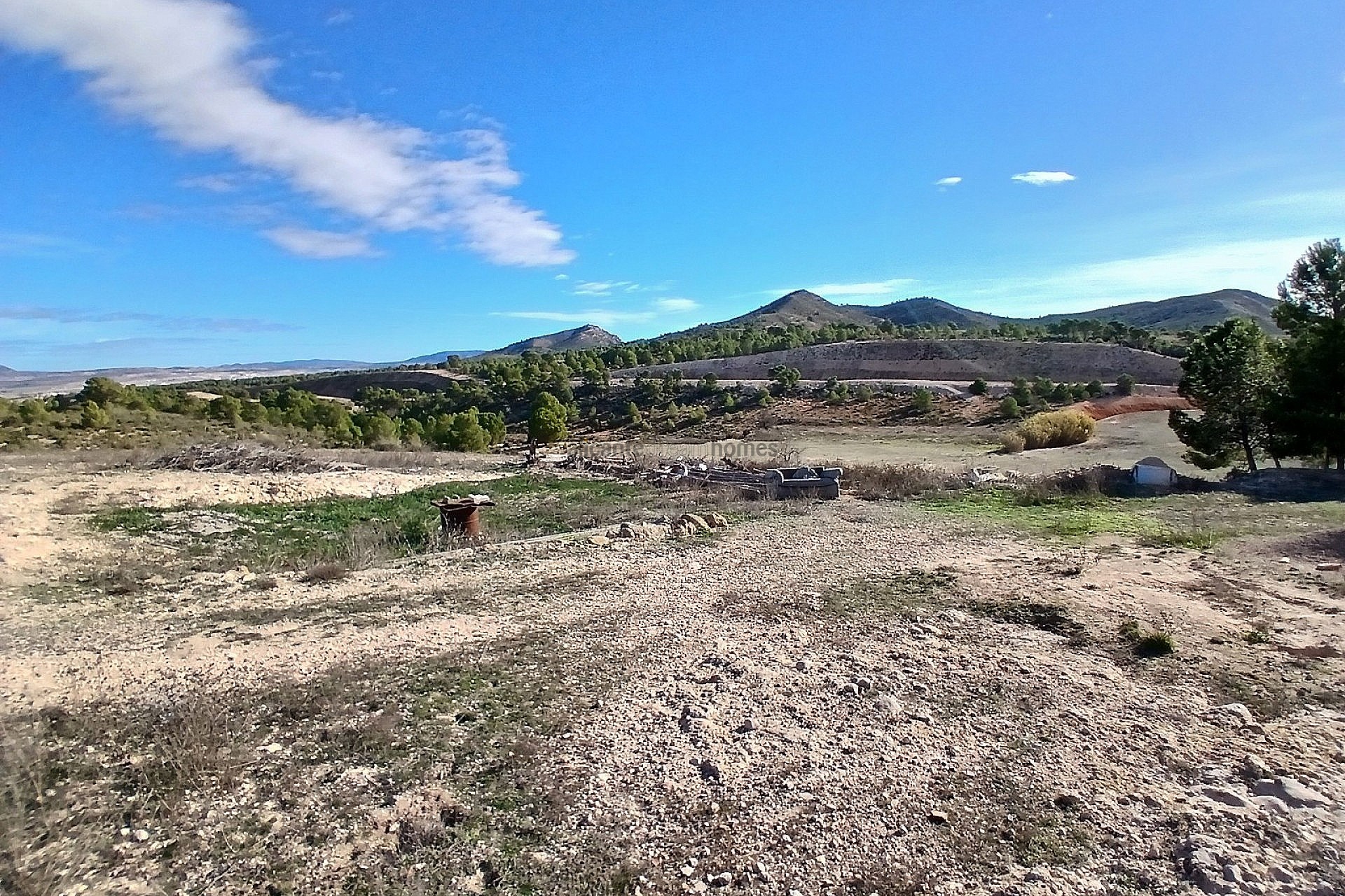 Resale - 6 Bedroom 1 Bathroom Country house in Caudete -  - Albacete