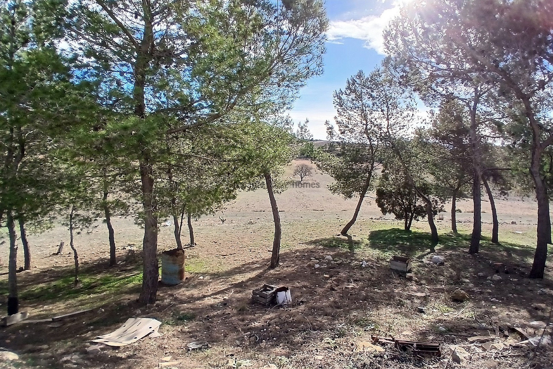 Resale - 6 Bedroom 1 Bathroom Country house in Caudete -  - Albacete