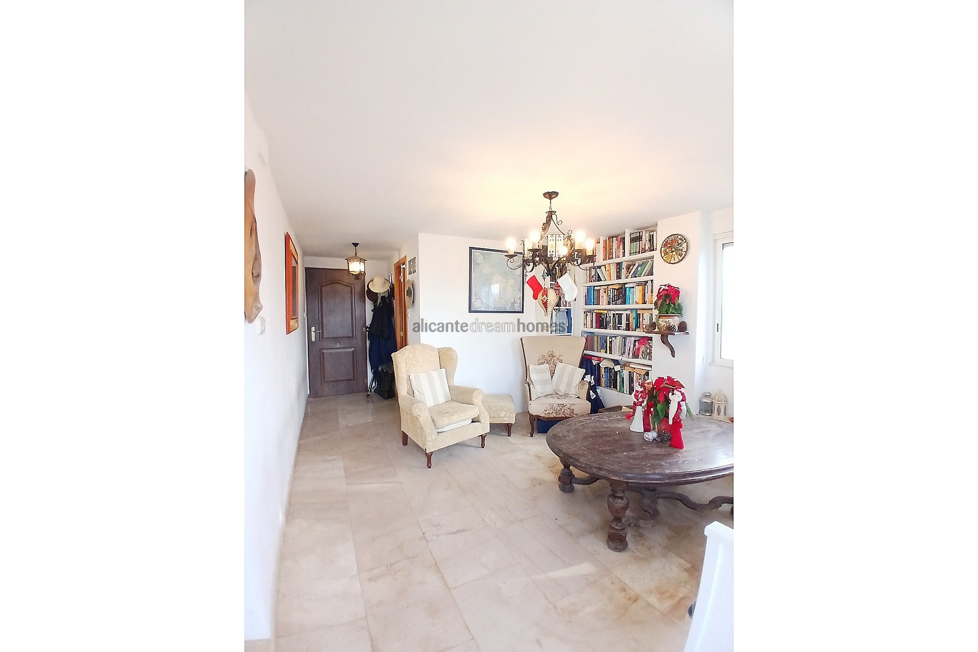 Resale - 3 Bedroom 1 Bathroom Country house in Monóvar -  - Alicante