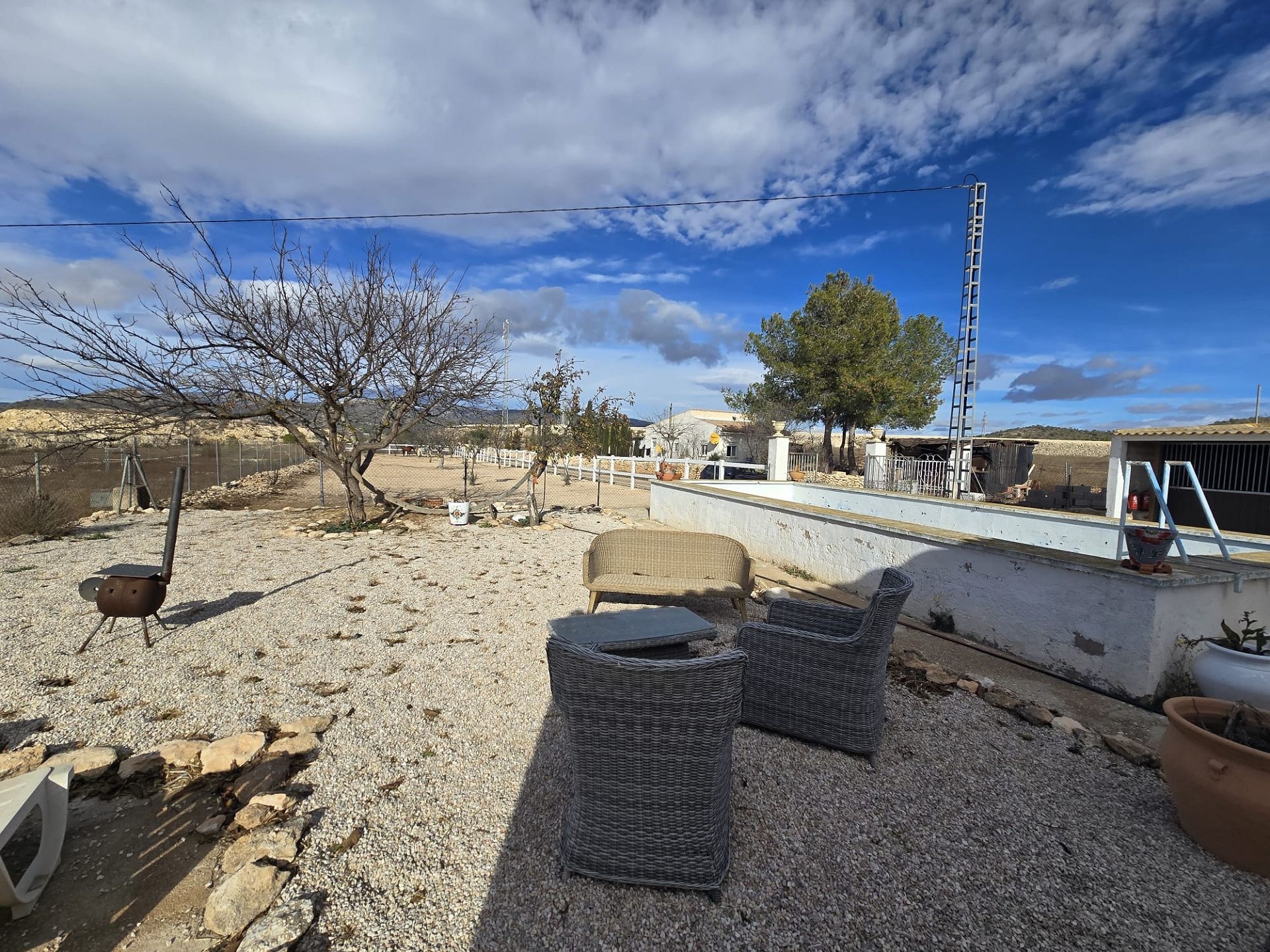 Resale - 3 Bedroom 1 Bathroom Villa in Monóvar -  - Alicante