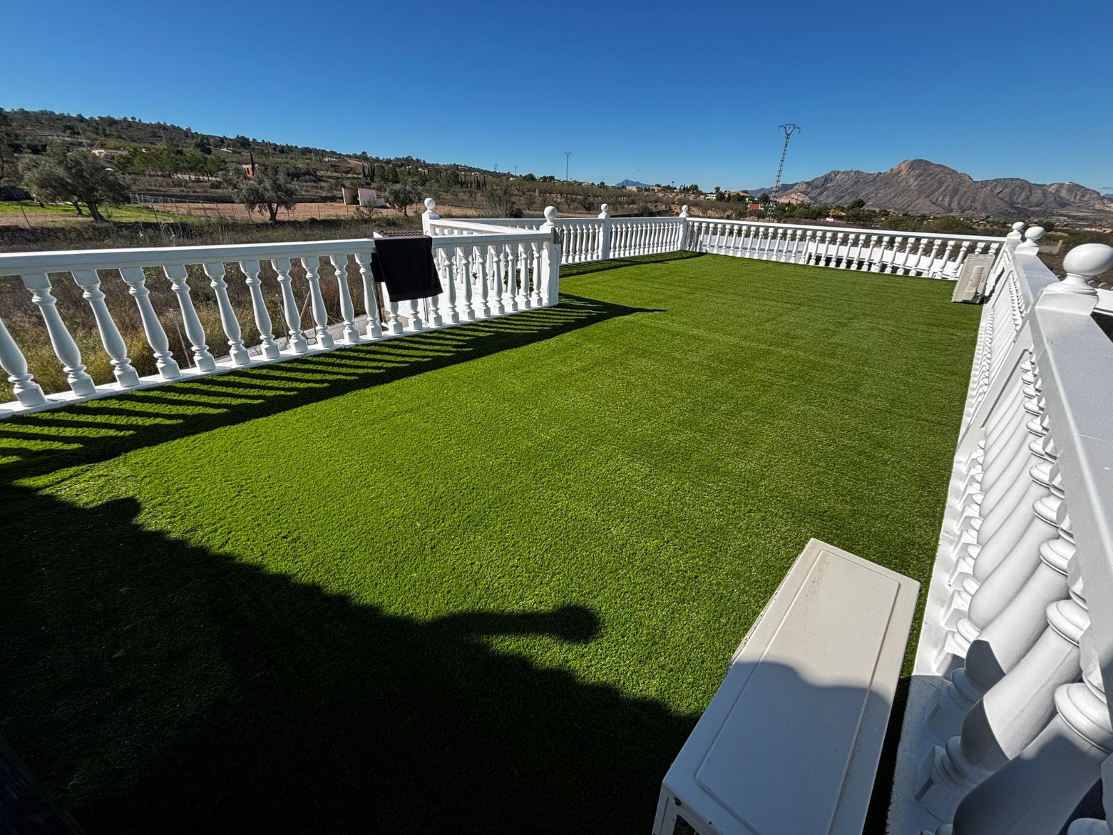 Resale - 6 Bedroom 8 Bathroom Villa in Hondón de los Fráiles -  - Alicante
