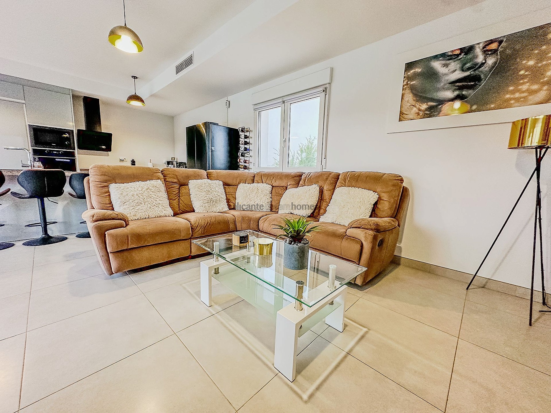 Resale - 3 Bedroom 2 Bathroom Villa in Pinoso -  - Alicante