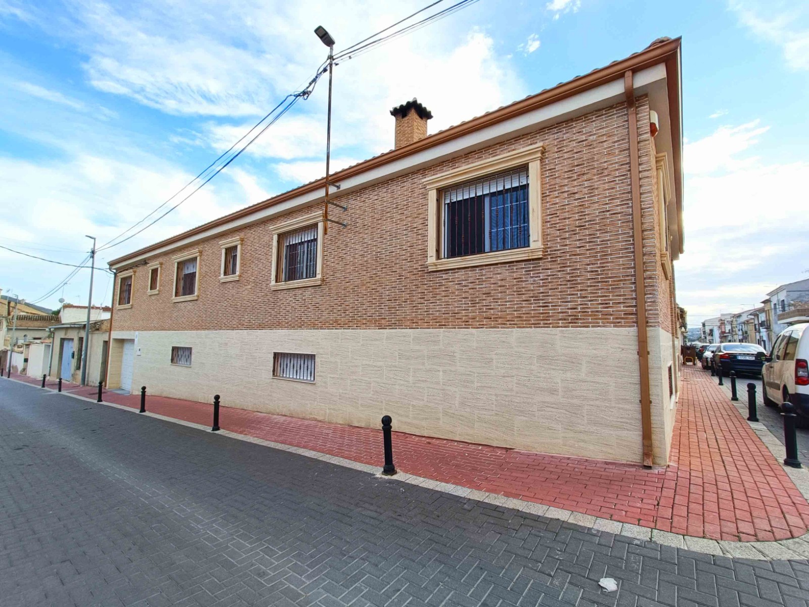 Resale - 4 Bedroom 2 Bathroom Townhouse in Hondón de los Frailes -  - Alicante
