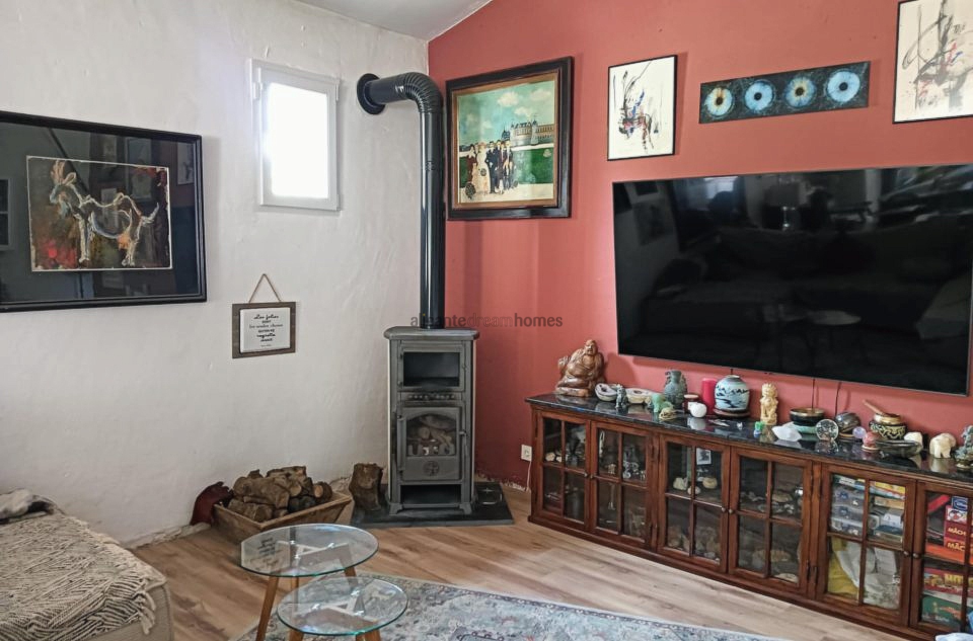 Resale - 4 Bedroom 2 Bathroom Country house in La Romana -  - Alicante