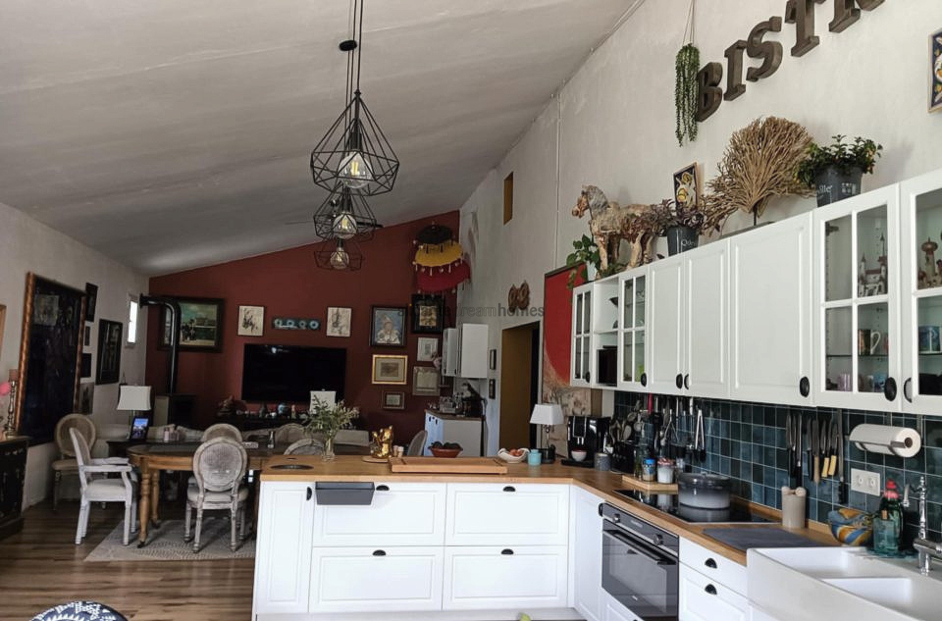 Resale - 4 Bedroom 2 Bathroom Country house in La Romana -  - Alicante