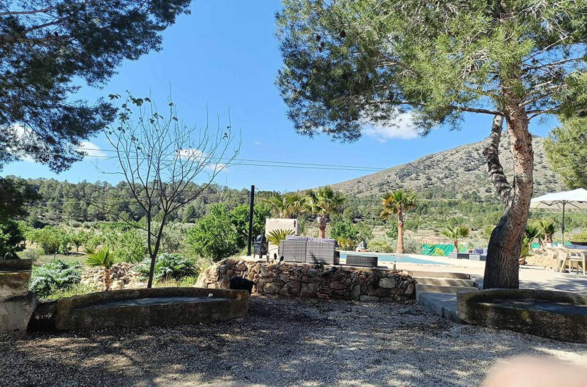 Resale - 4 Bedroom 2 Bathroom Country house in La Romana -  - Alicante