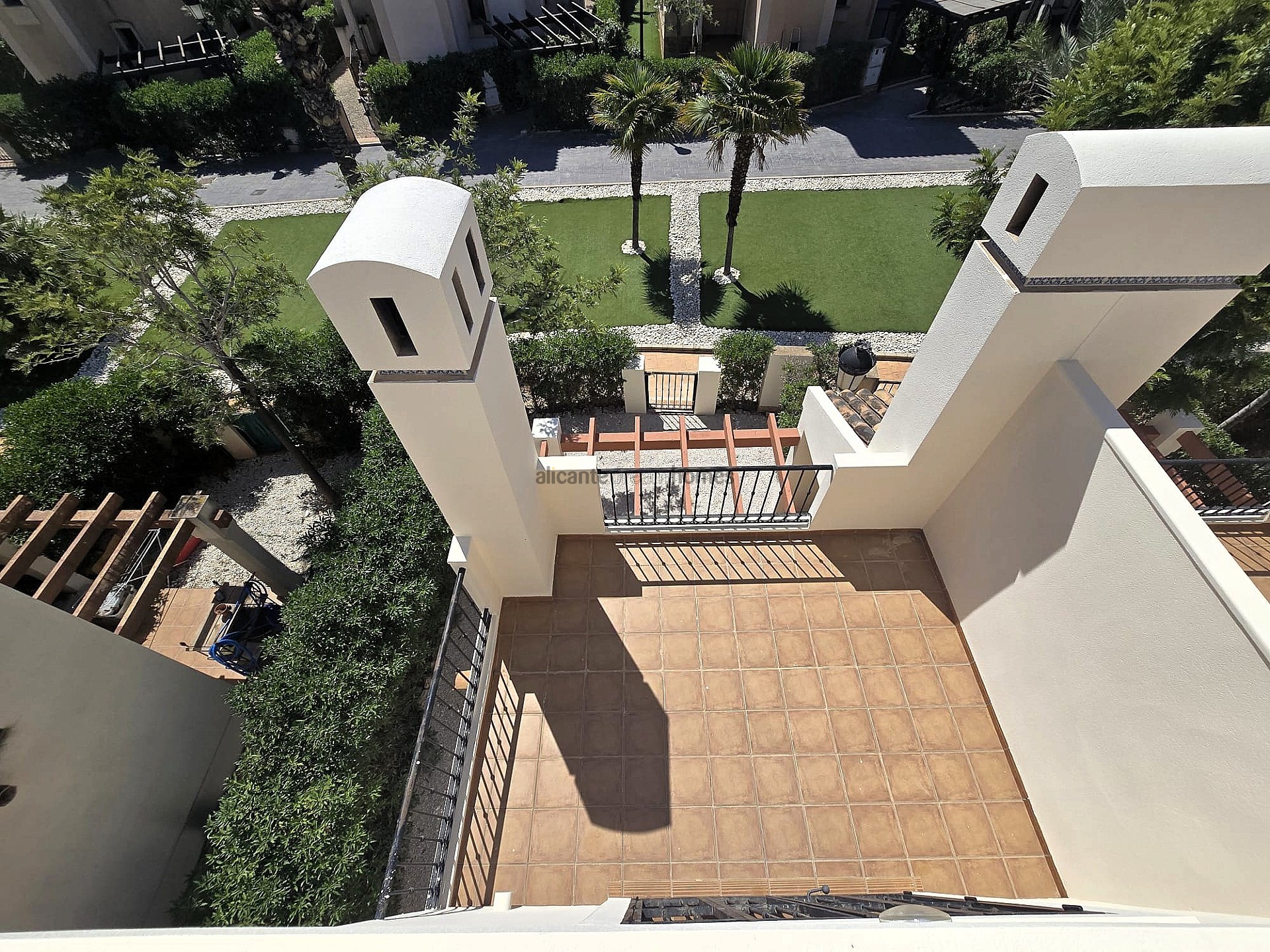 Resale - 3 Bedroom 2 Bathroom Bungalow in Algorfa -  - Alicante