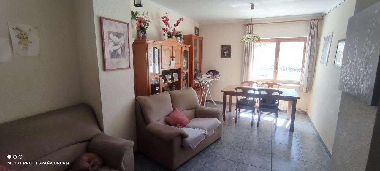 Resale - 6 Bedroom 3 Bathroom Semi-detached in Monóvar - , Monóvar, Alicante, Spain - Alicante