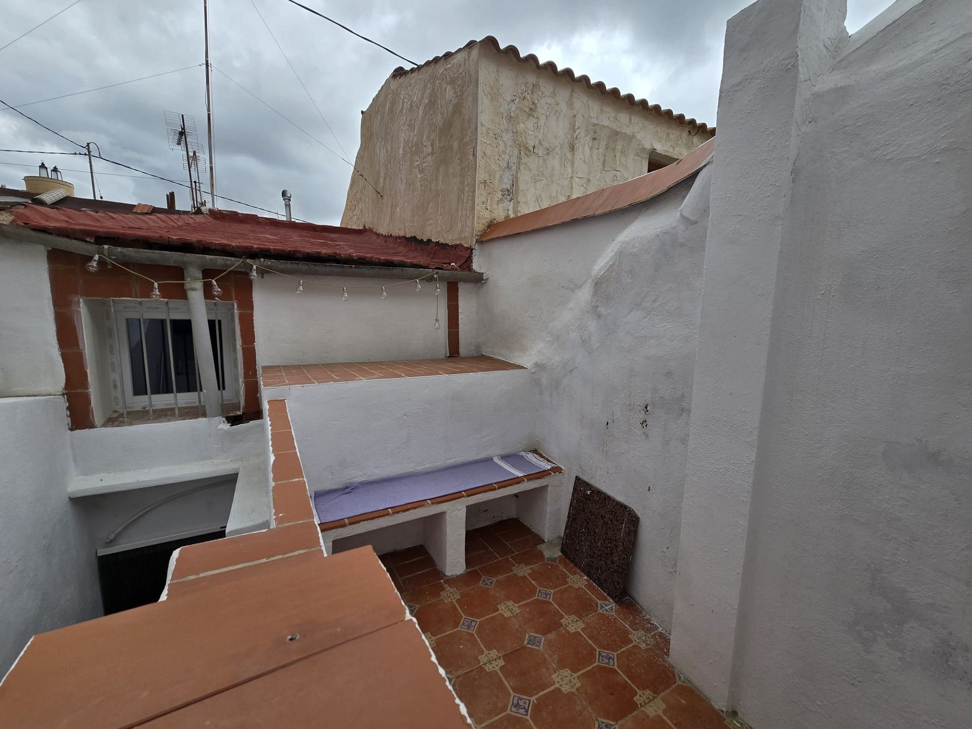 Resale - 2 Bedroom 2 Bathroom Townhouse in Sax -  - Alicante
