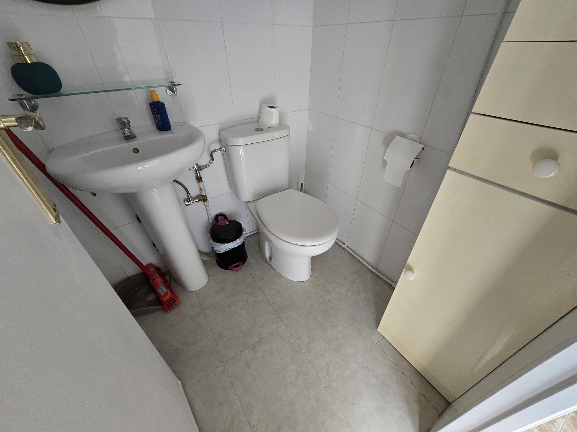 Resale - 2 Bedroom 2 Bathroom Townhouse in Sax -  - Alicante
