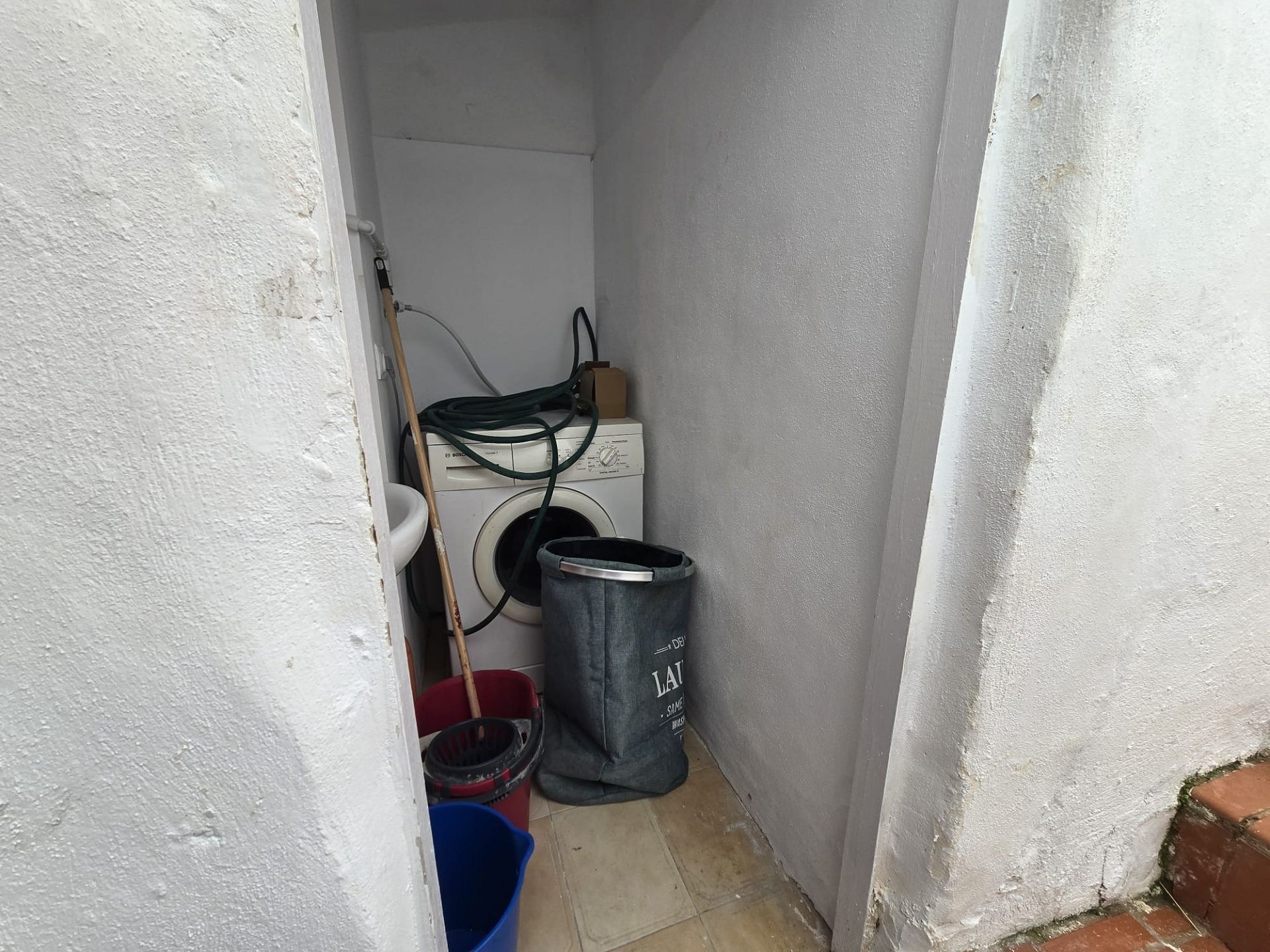 Resale - 2 Bedroom 2 Bathroom Townhouse in Sax -  - Alicante