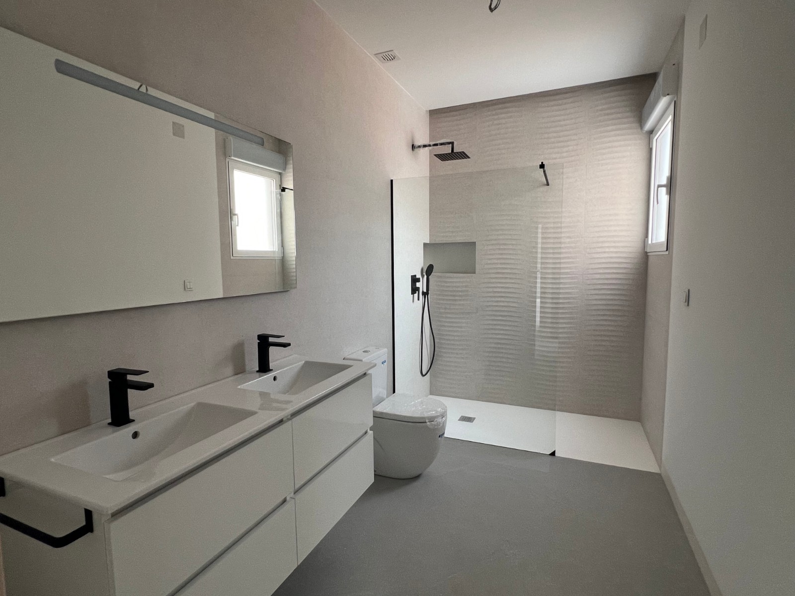 Resale - 3 Bedroom 2 Bathroom Villa in Macisvenda -  - Murcia