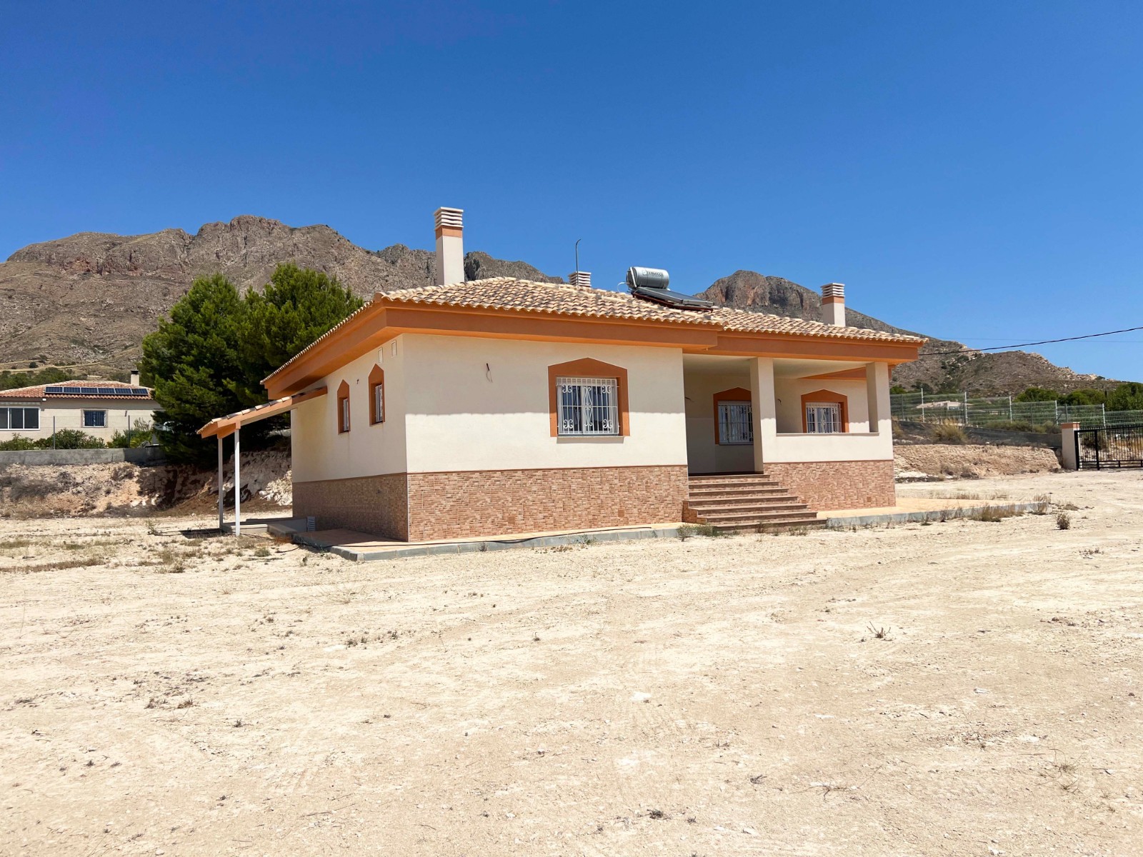 Resale - 3 Bedroom 2 Bathroom Villa in Macisvenda -  - Murcia
