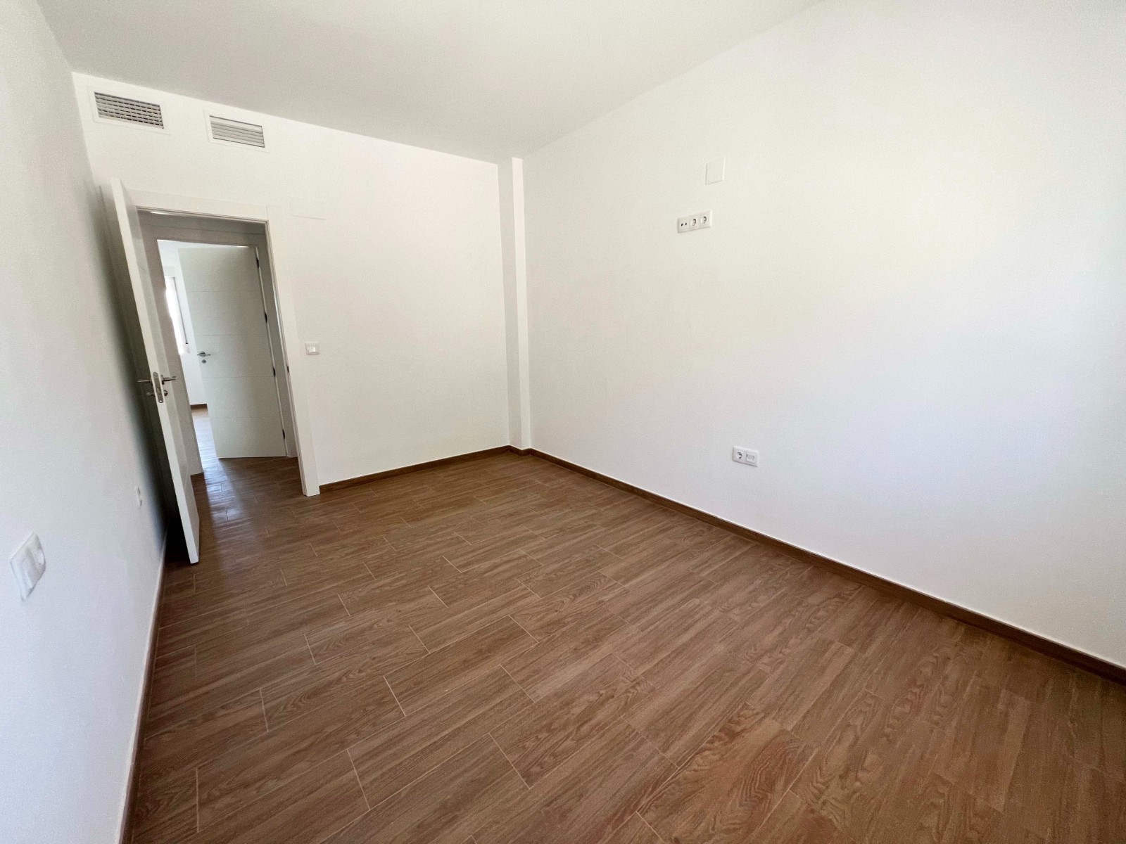 Resale - 3 Bedroom 2 Bathroom Villa in Macisvenda -  - Murcia