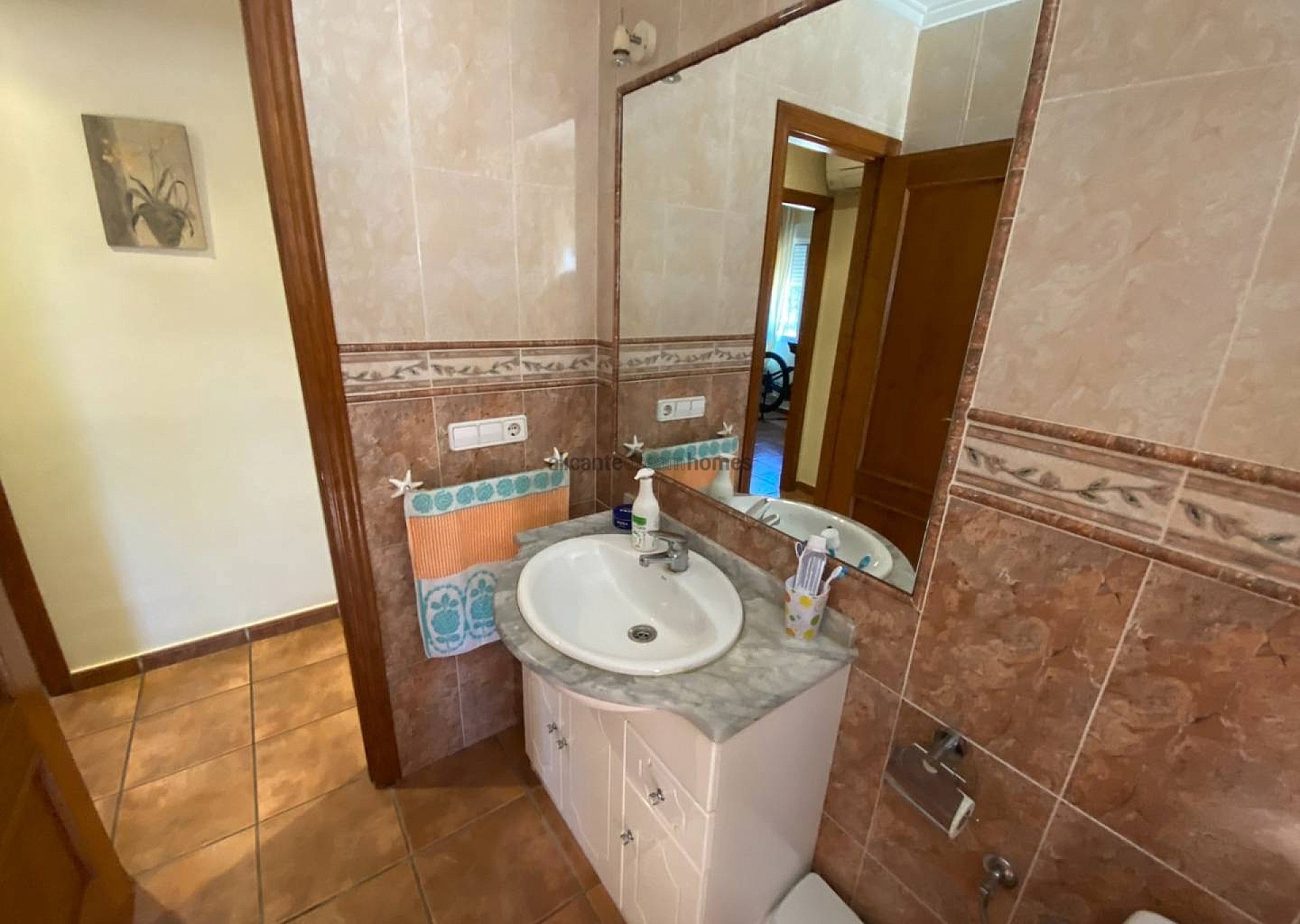 Resale - 3 Bedroom 1 Bathroom Villa in Salinas -  - Alicante