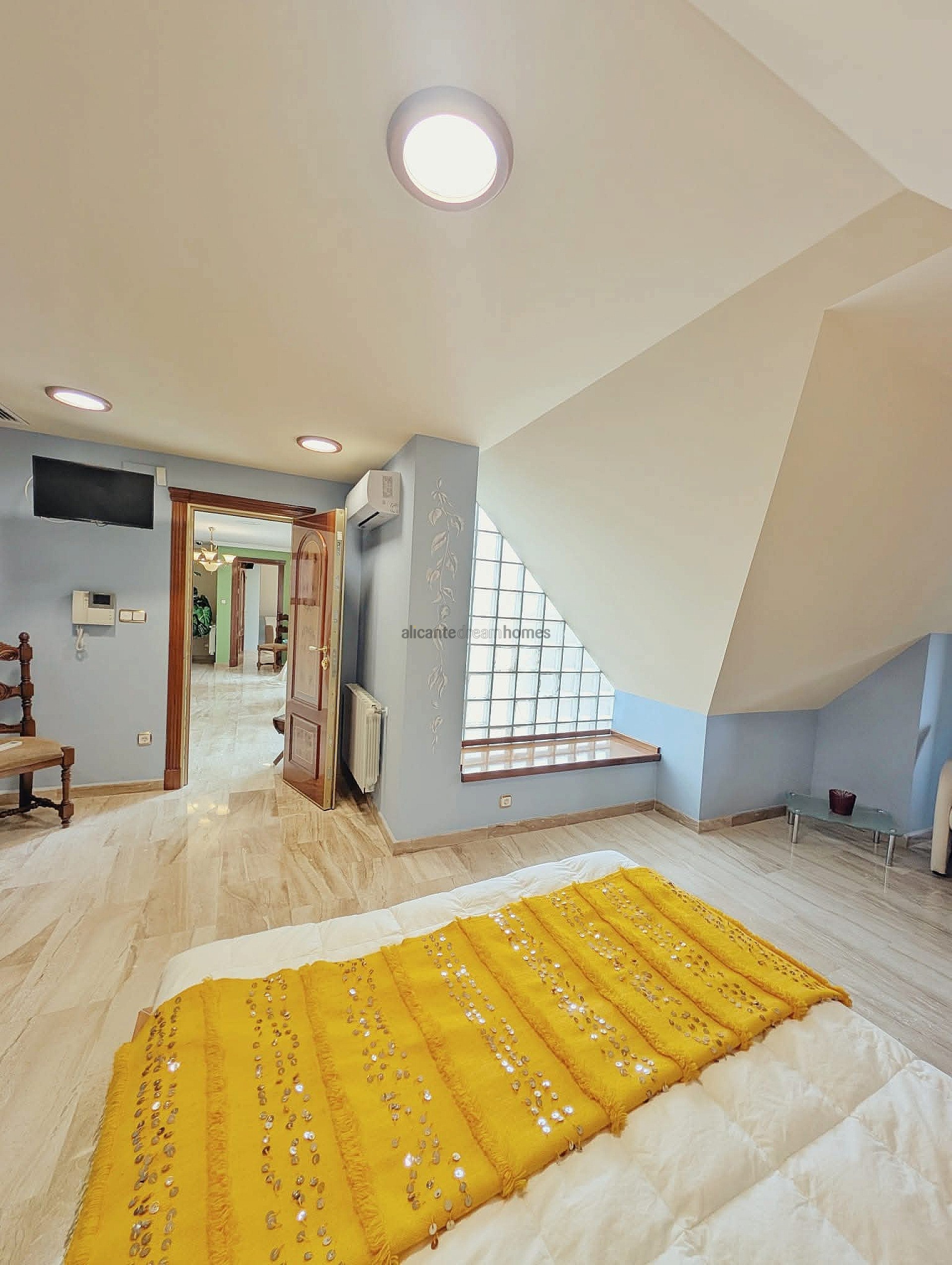 Resale - 8 Bedroom 11 Bathroom Country house in Jumilla -  - Murcia