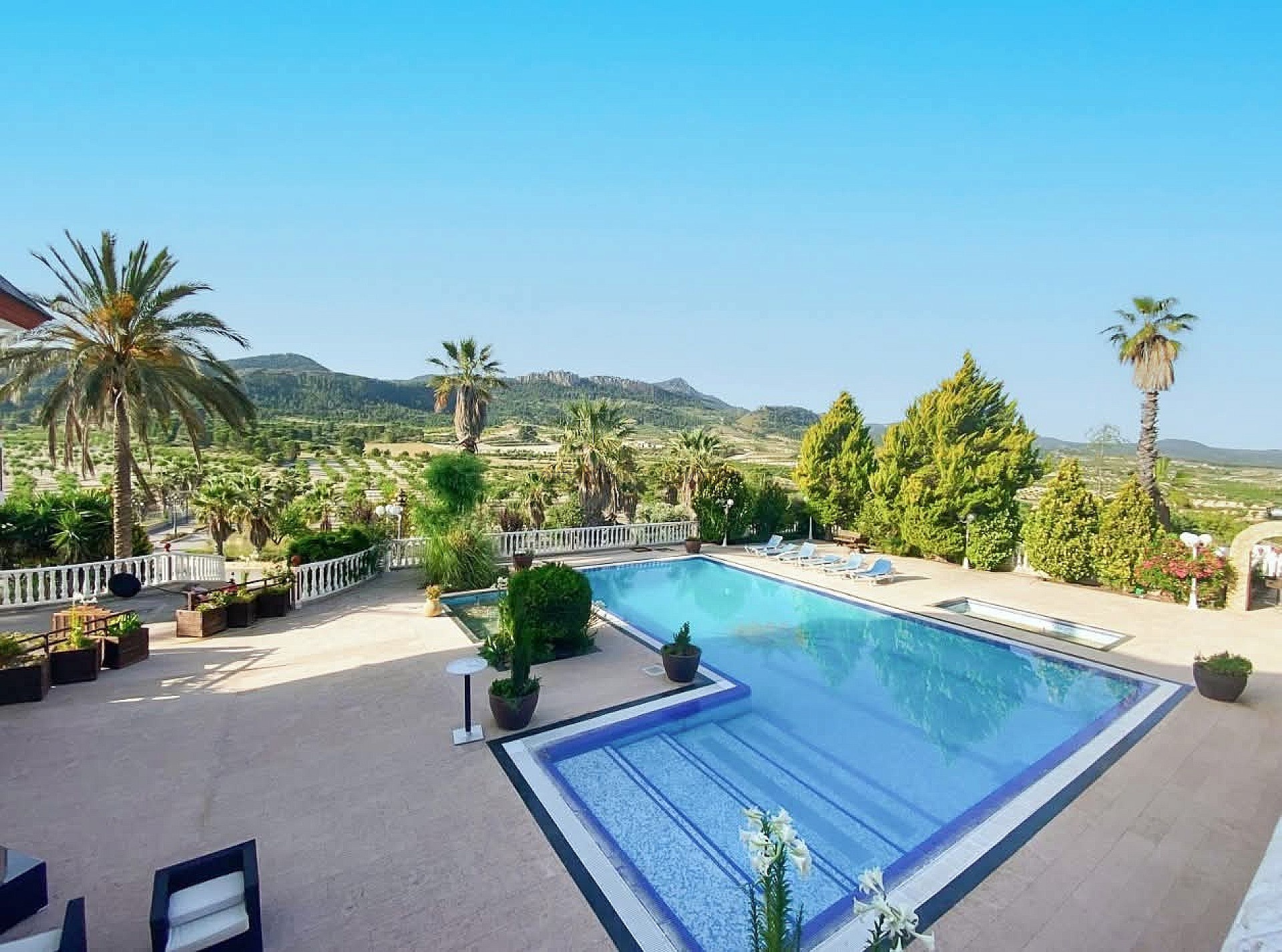 Resale - 8 Bedroom 11 Bathroom Country house in Jumilla -  - Murcia