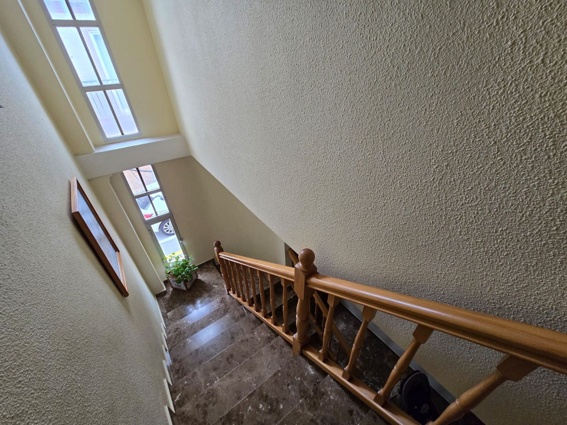Resale - 4 Bedroom 2 Bathroom Townhouse in Salinas -  - Alicante