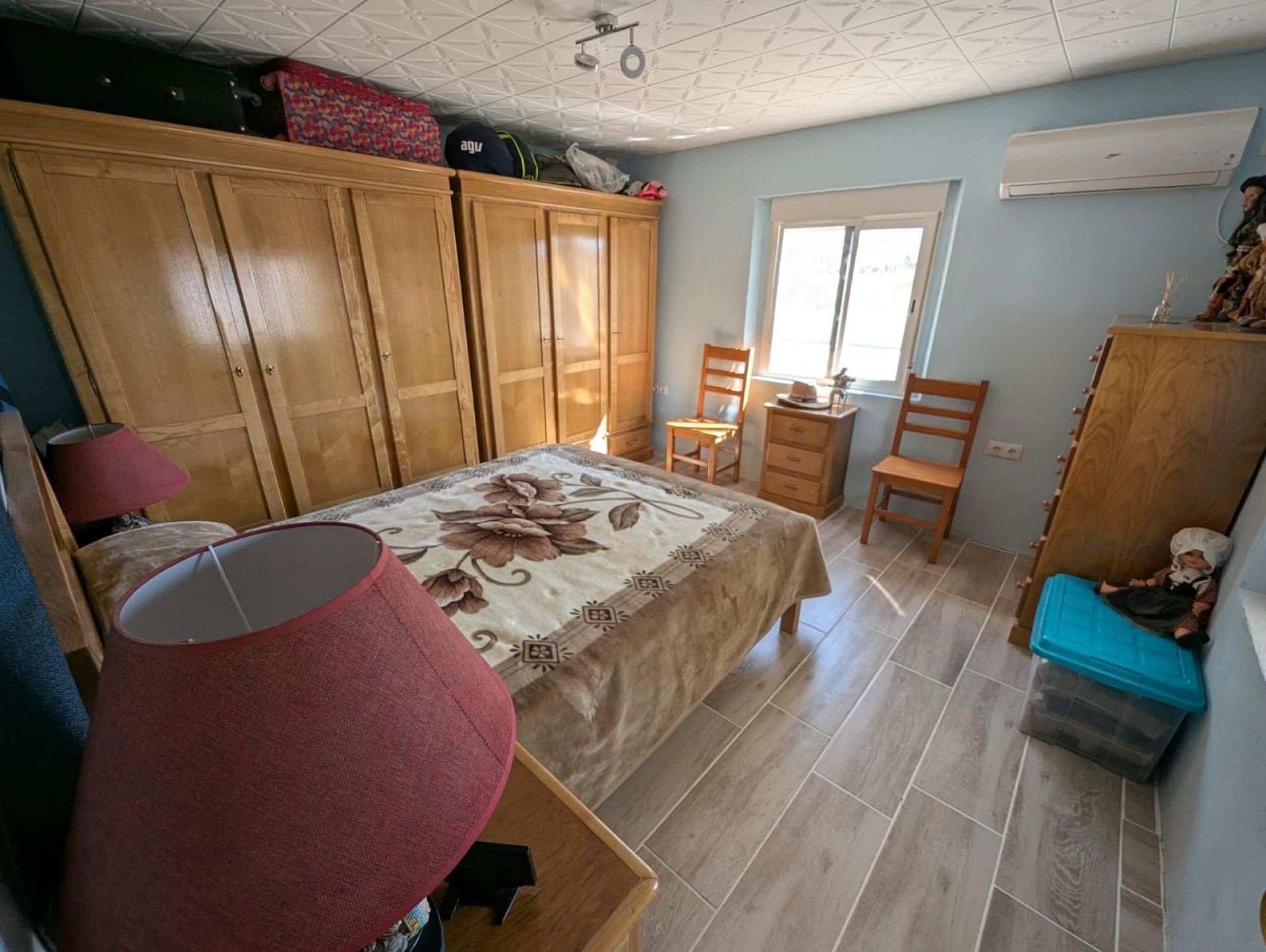 Resale - 3 Bedroom 3 Bathroom Country house in Sax -  - Alicante