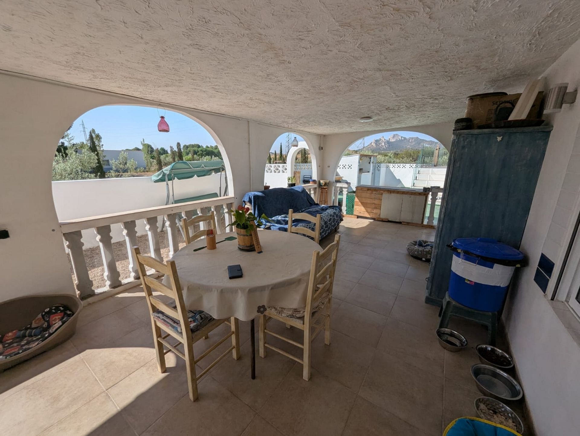 Resale - 3 Bedroom 3 Bathroom Country house in Sax -  - Alicante