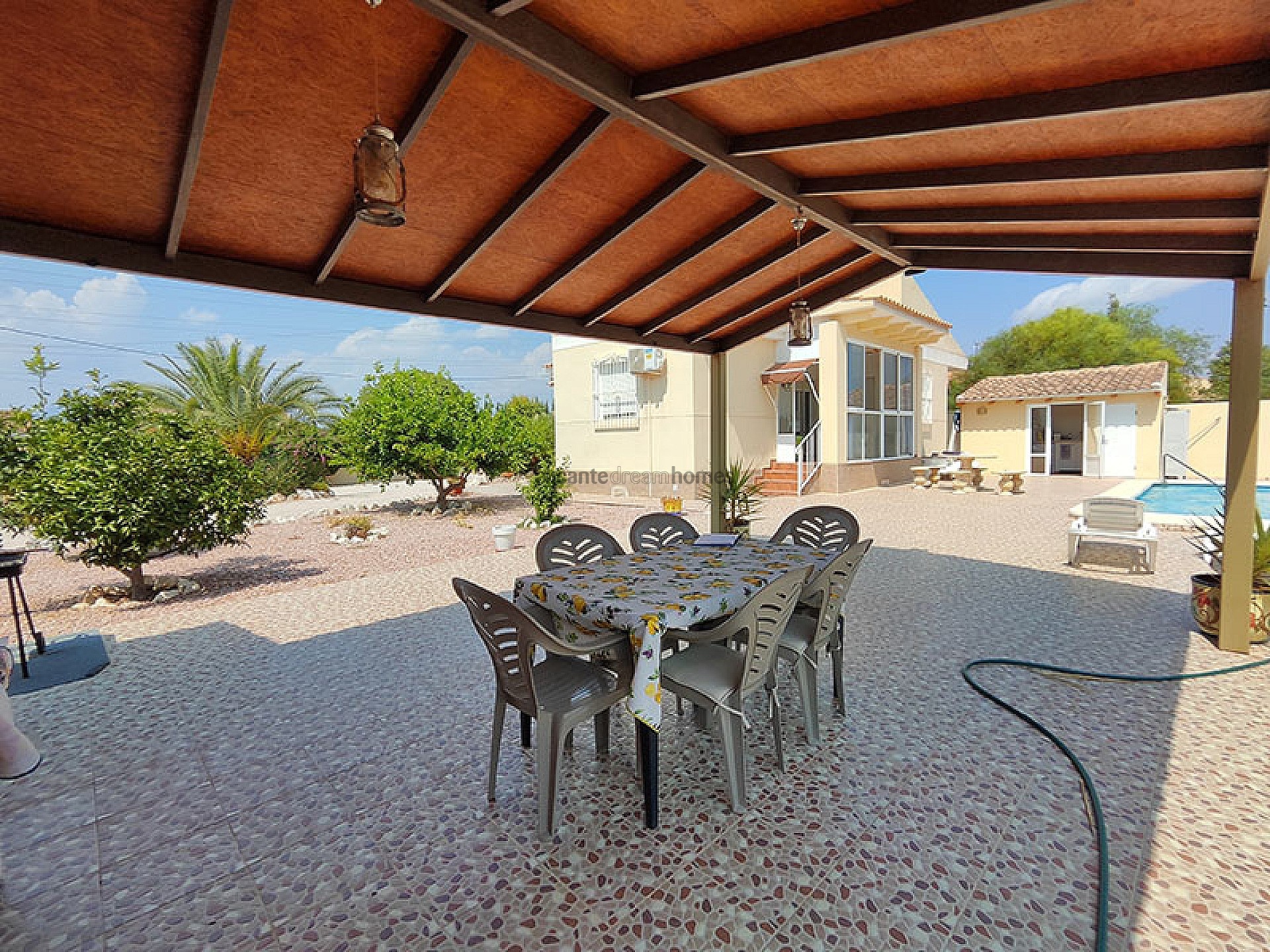 Resale - 3 Bedroom 3 Bathroom Villa in Fortuna -  - Murcia