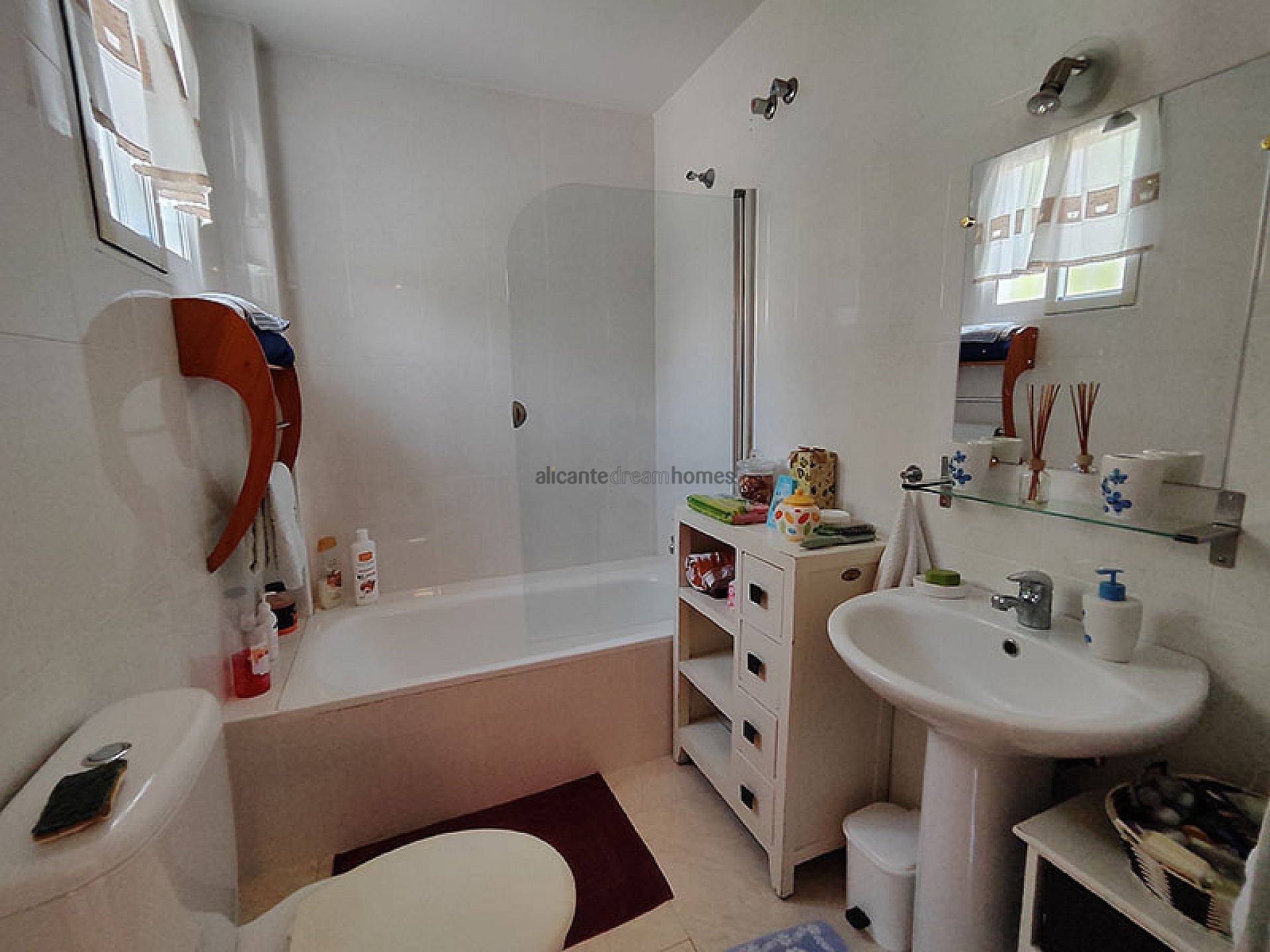 Resale - 3 Bedroom 3 Bathroom Villa in Fortuna -  - Murcia