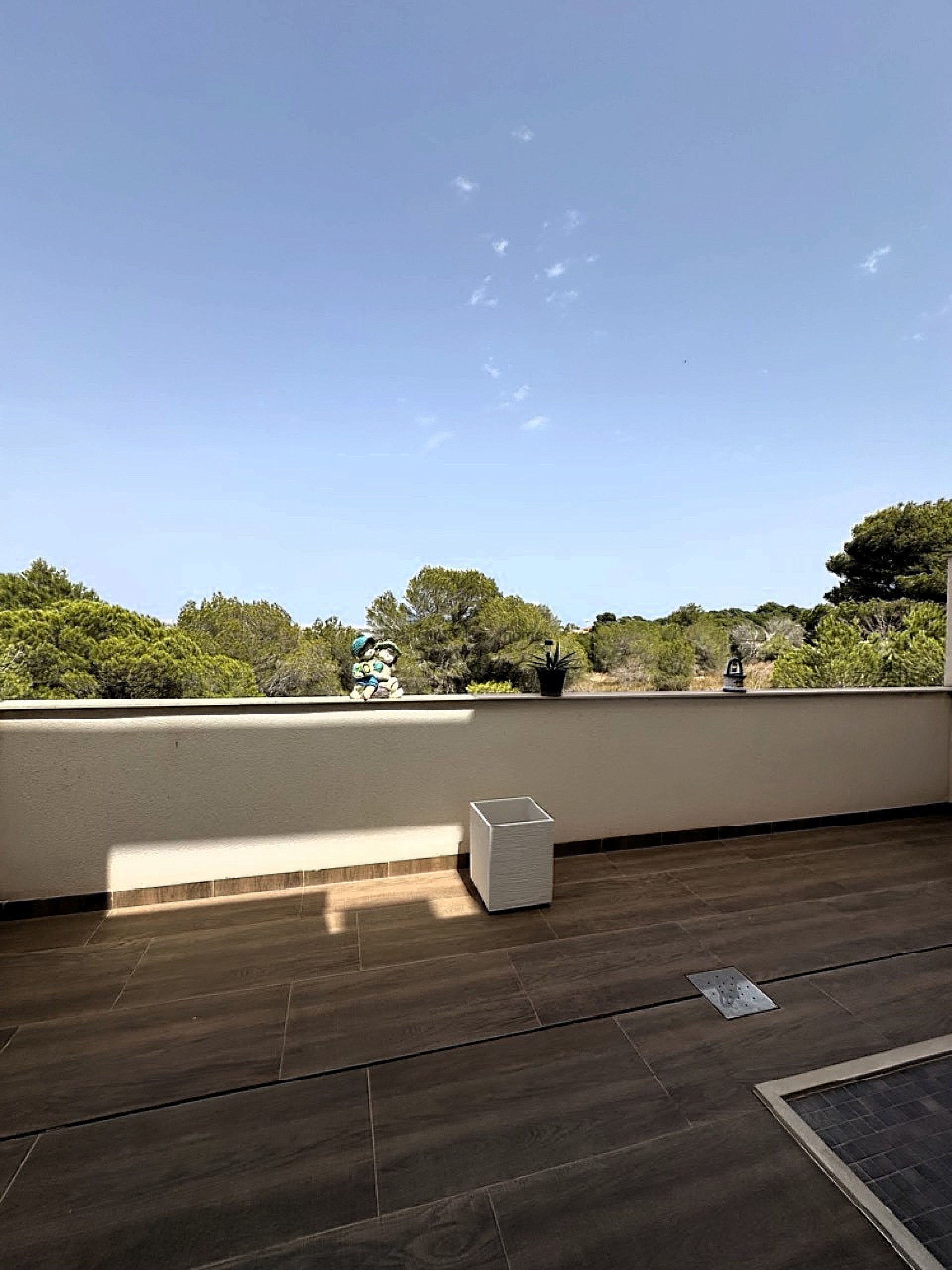 Resale - 2 Bedroom 2 Bathroom Bungalow in Torrevieja -  - Alicante