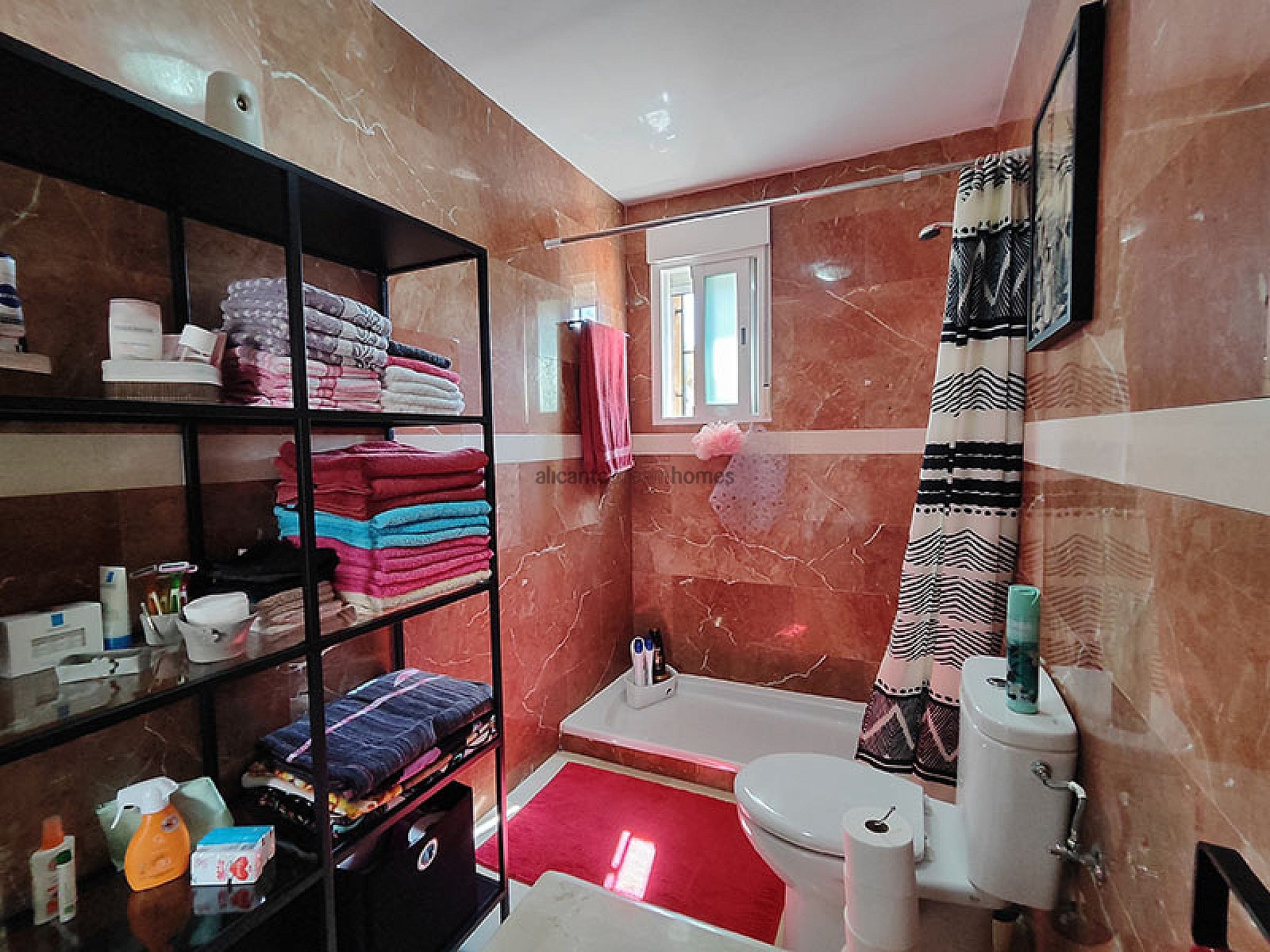 Resale - 4 Bedroom 2 Bathroom Villa in Fortuna -  - Murcia