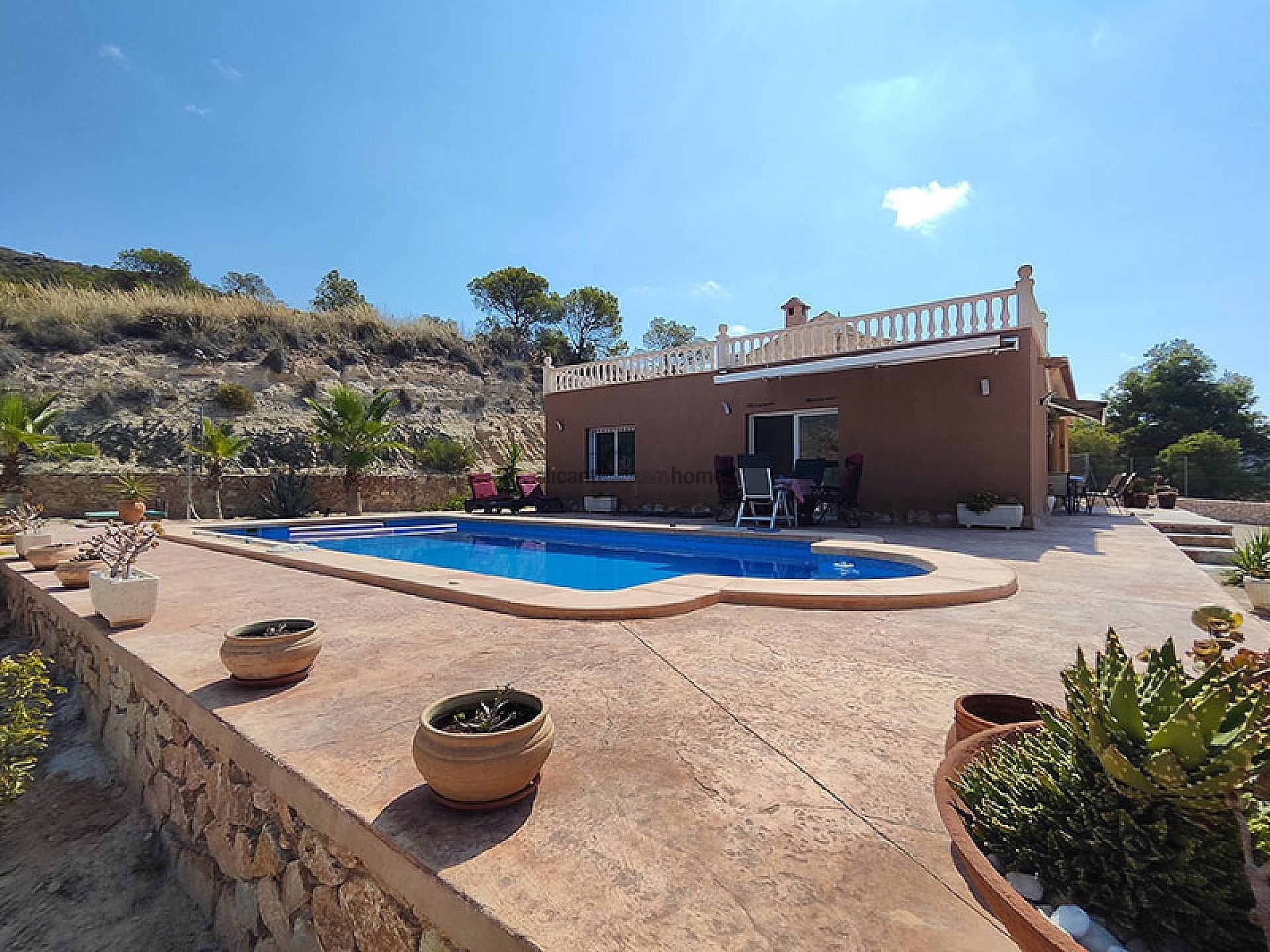 Resale - 4 Bedroom 2 Bathroom Villa in Fortuna -  - Murcia
