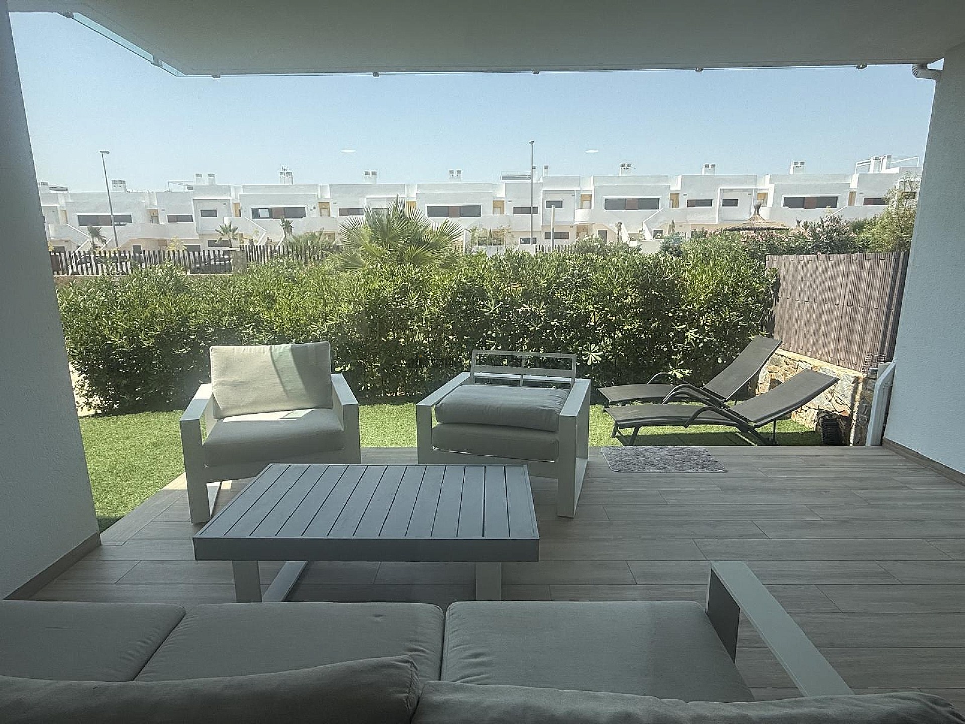 Resale - 2 Bedroom 2 Bathroom Apartment in Los Montesinos -  - Alicante