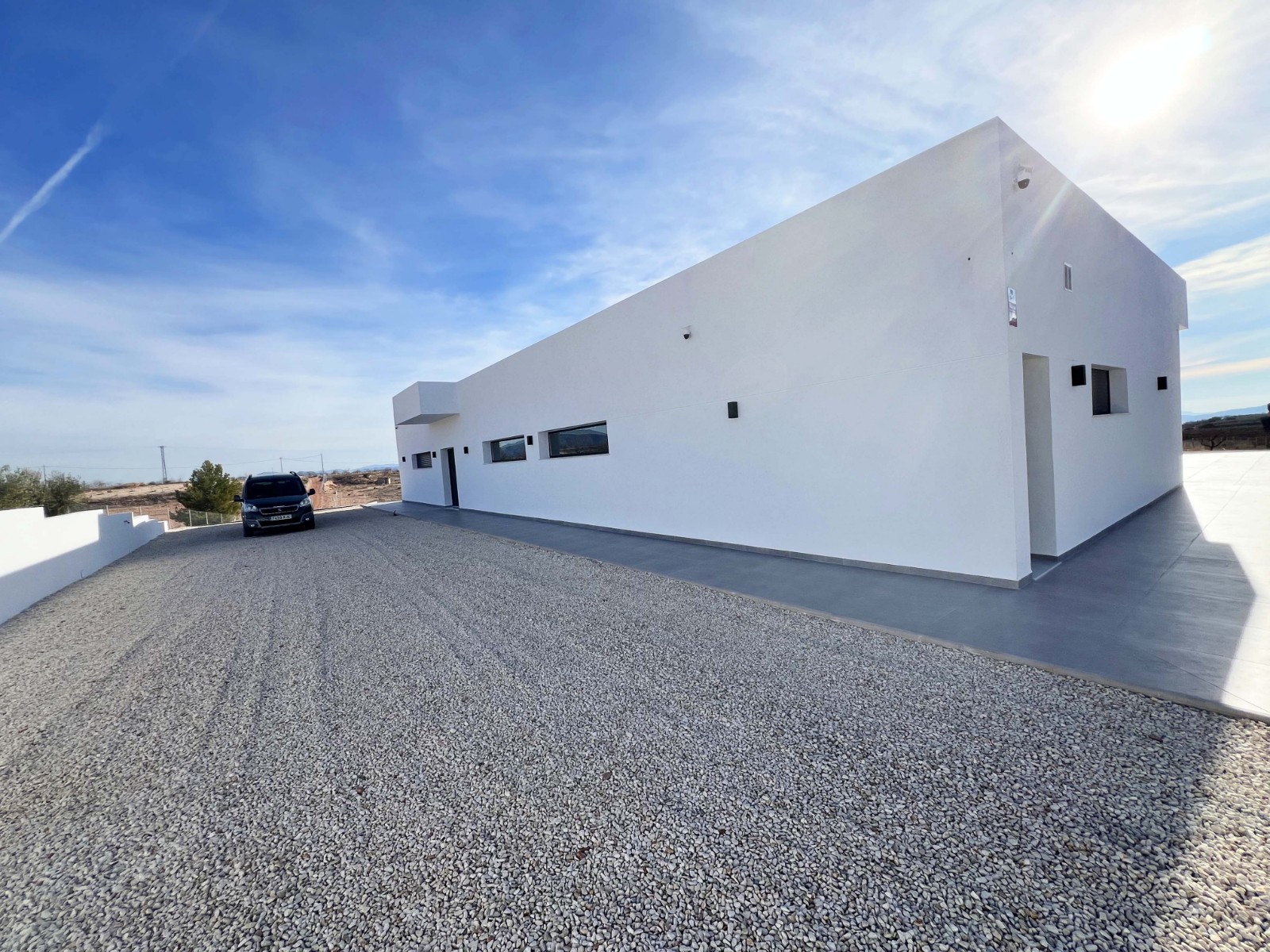 Resale - 3 Bedroom 3 Bathroom Villa in La Romana -  - Alicante