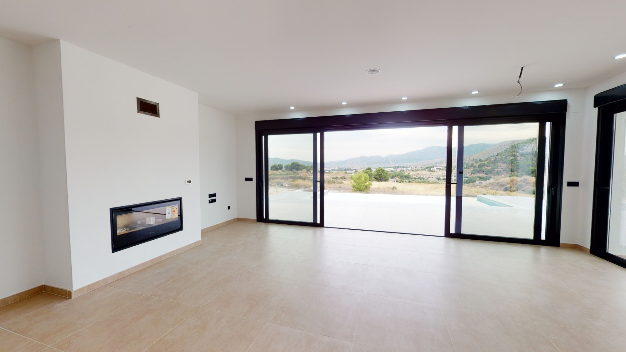 Resale - 3 Bedroom 3 Bathroom Villa in La Romana -  - Alicante