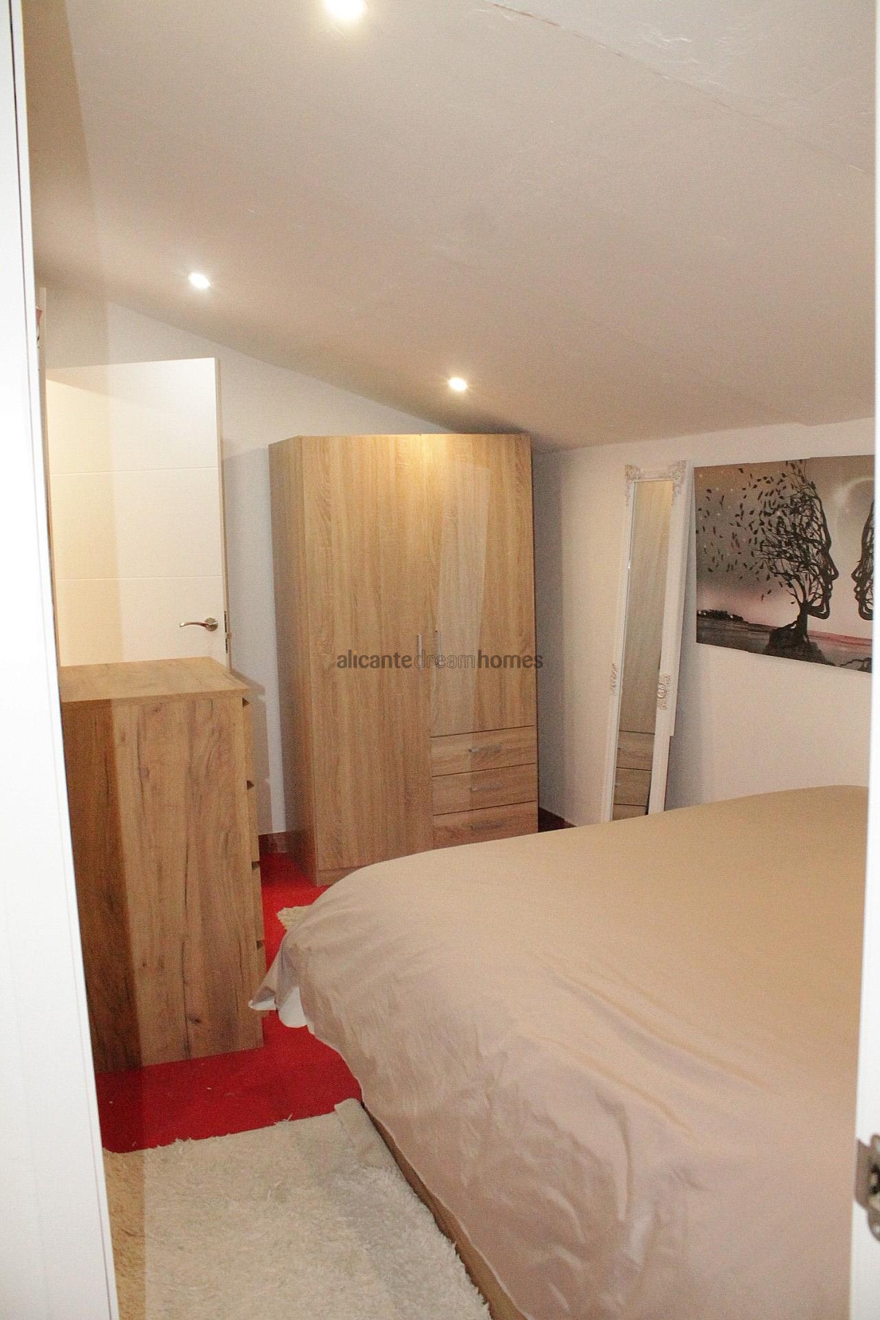 Resale - 2 Bedroom 2 Bathroom Country house in Torre Del Rico -  - Murcia