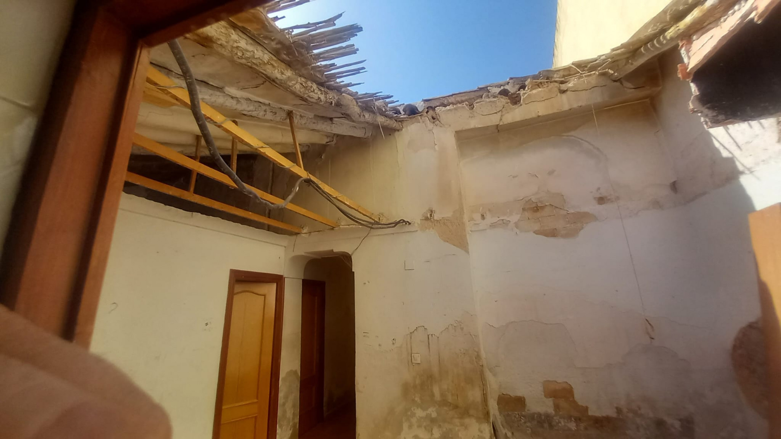 Resale - 3 Bedroom 1 Bathroom Townhouse in Salinas -  - Alicante
