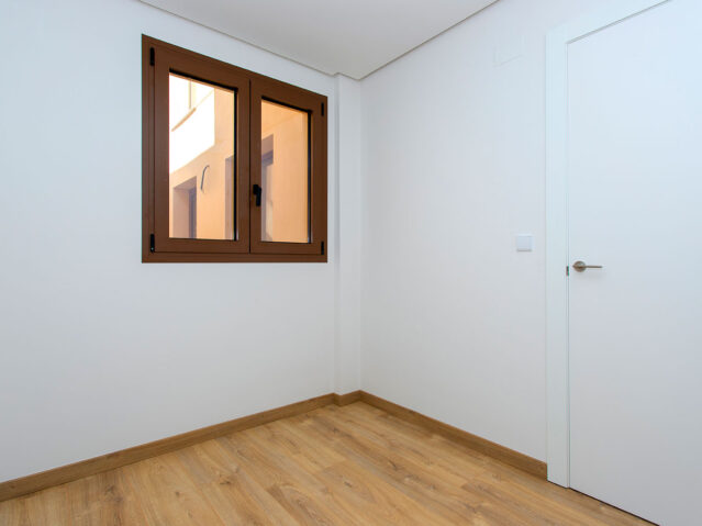 Resale - 3 Bedroom 2 Bathroom Apartment in Hondon de las Nieves -  - Alicante