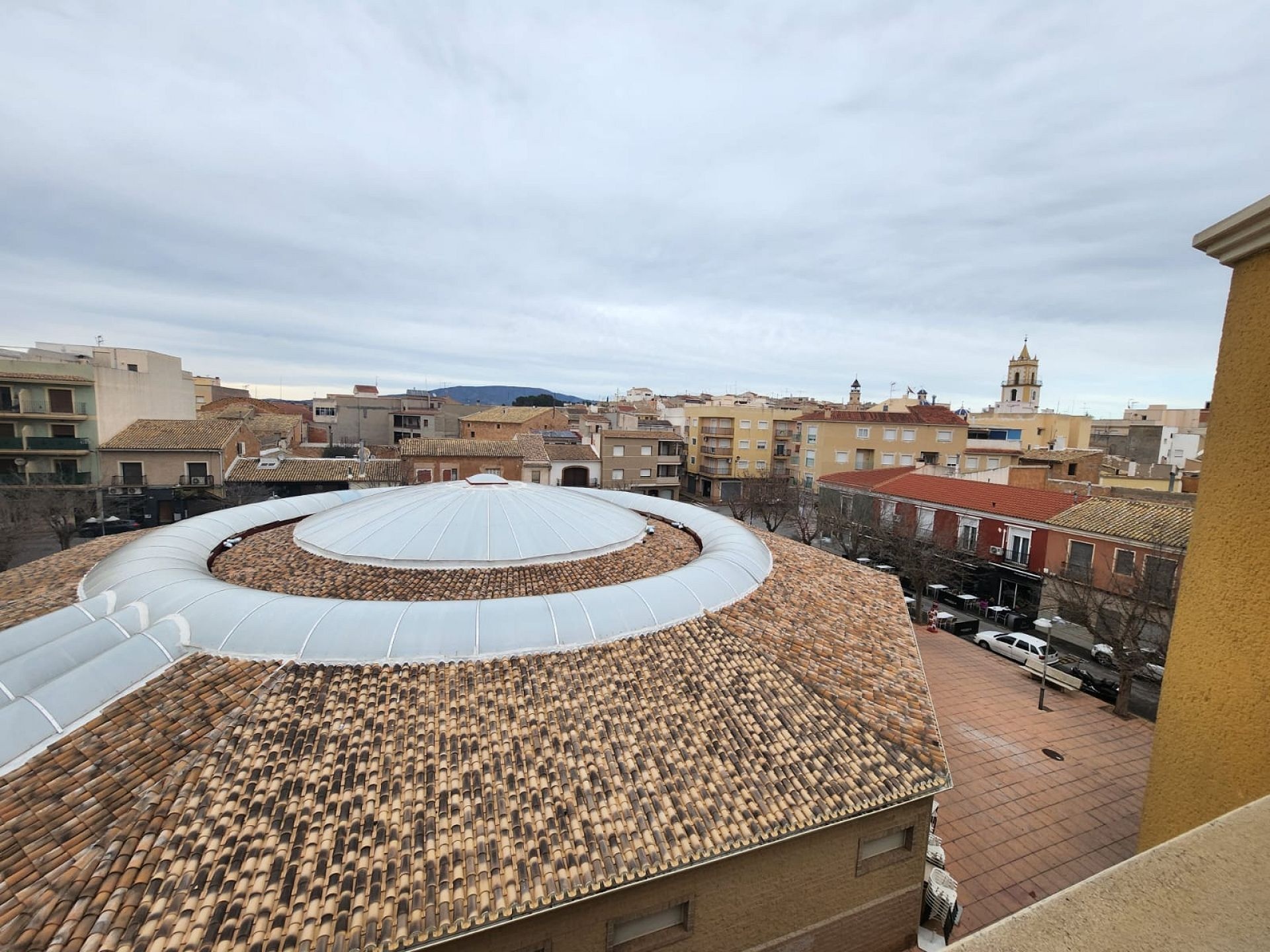 Resale - 3 Bedroom 2 Bathroom Apartment in Pinoso -  - Alicante