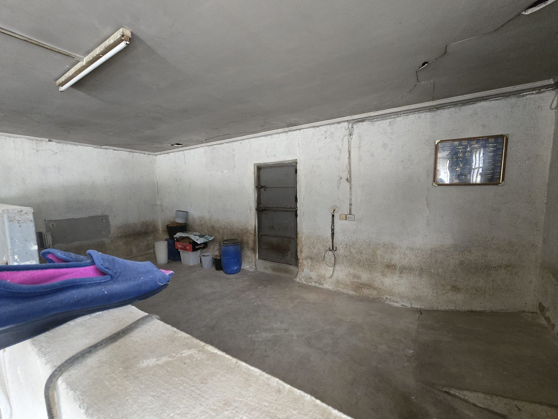 Resale - 1 Bathroom Restoration Project in Sax -  - Alicante
