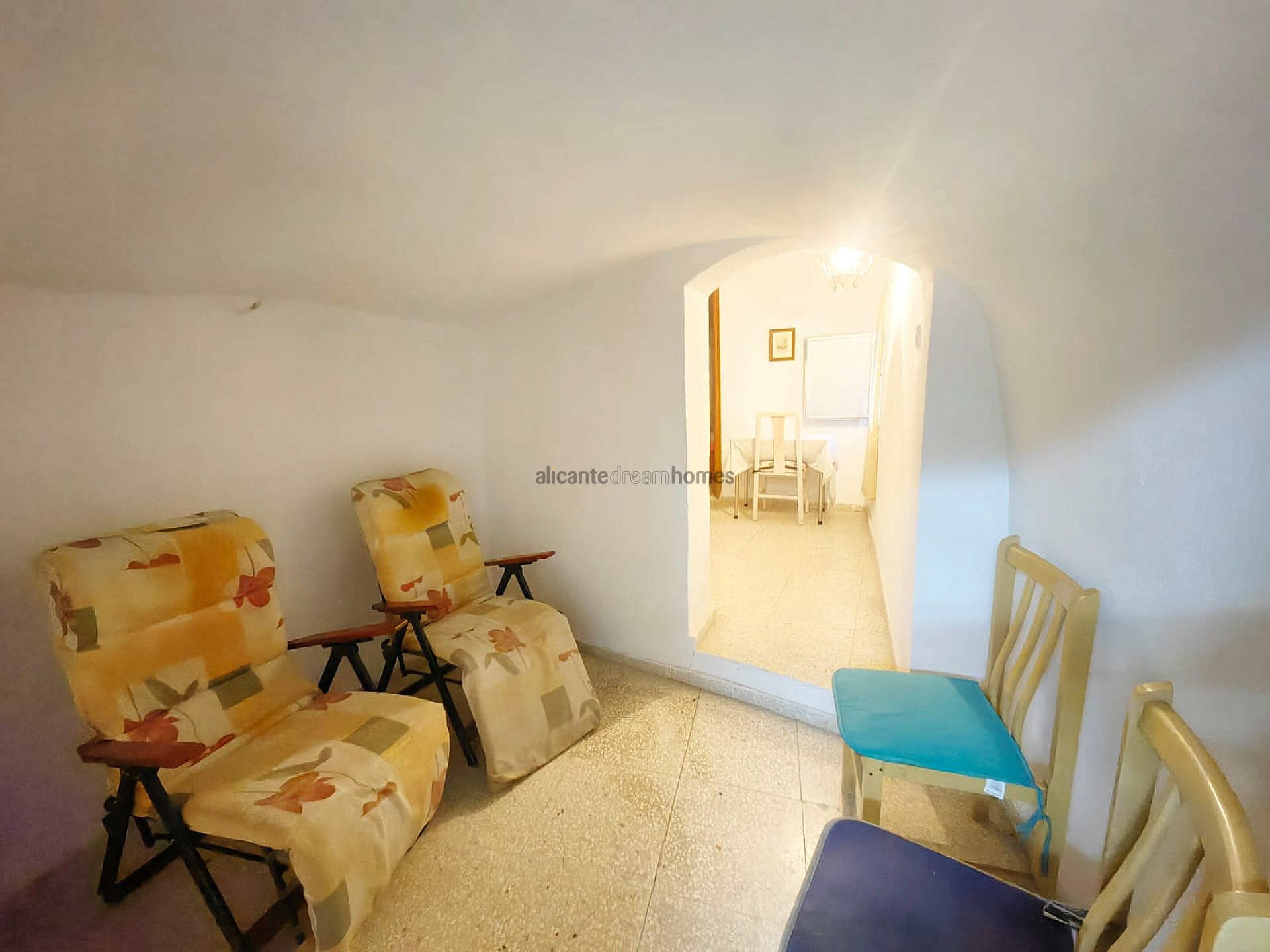 Resale - 5 Bedroom 1 Bathroom Cave House in Raspay -  - Murcia