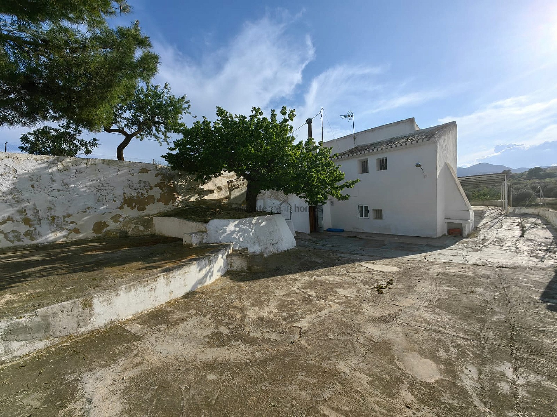Resale - 5 Bedroom 1 Bathroom Cave House in Raspay -  - Murcia