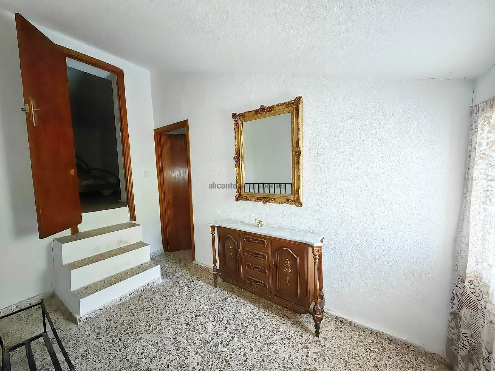 Resale - 5 Bedroom 1 Bathroom Cave House in Raspay -  - Murcia