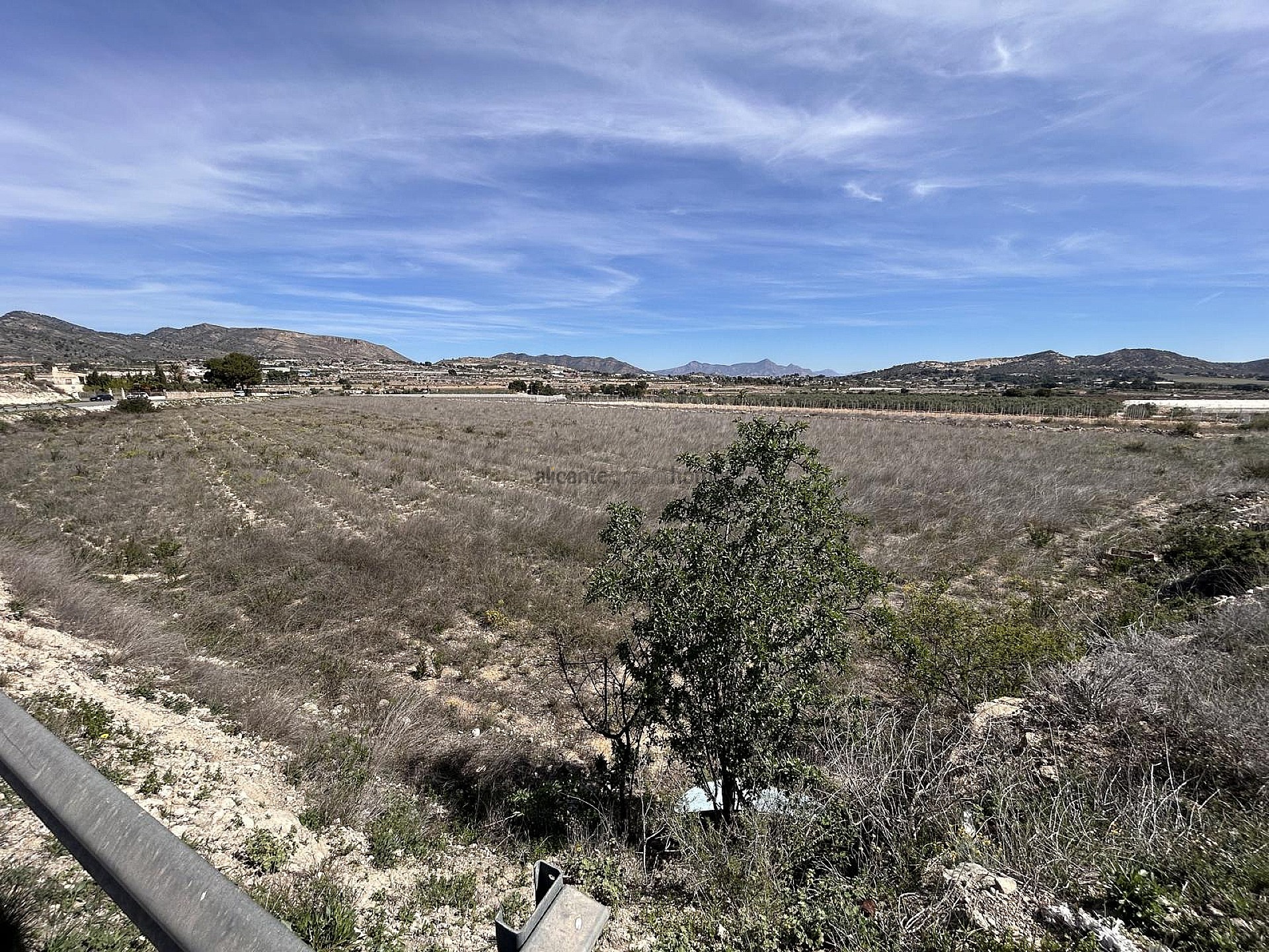 Resale - Land in Hondón de las Nieves -  - Alicante