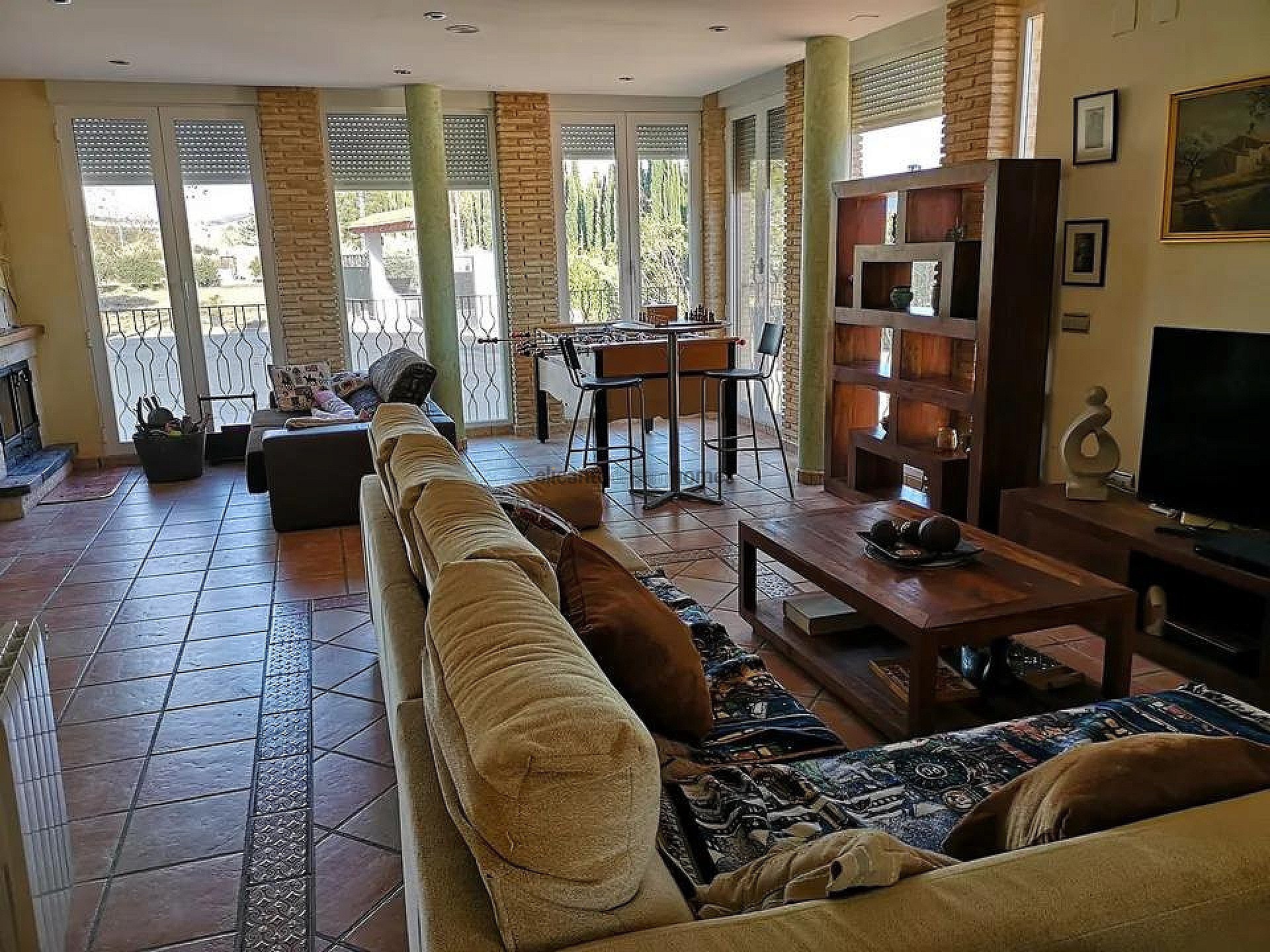 Resale - 6 Bedroom 3 Bathroom Country house in Yecla -  - Murcia