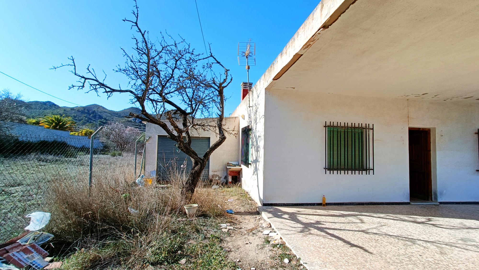 Resale - 3 Bedroom 1 Bathroom Villa in Hondón de los Frailes -  - Alicante