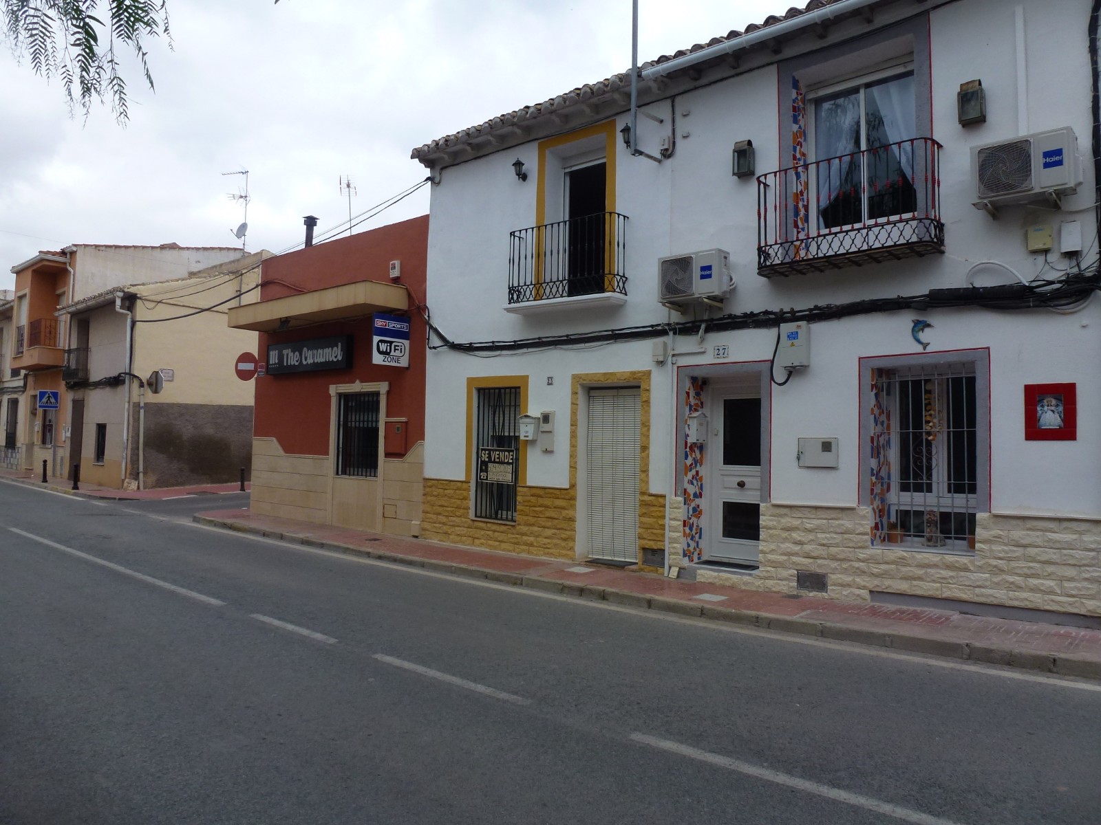 Resale - 3 Bedroom 2 Bathroom Townhouse in Hondón de los Frailes -  - Alicante