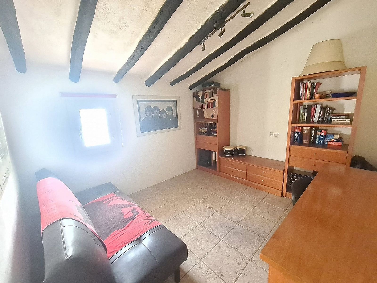 Resale - 3 Bedroom 1 Bathroom Townhouse in Sax -  - Alicante