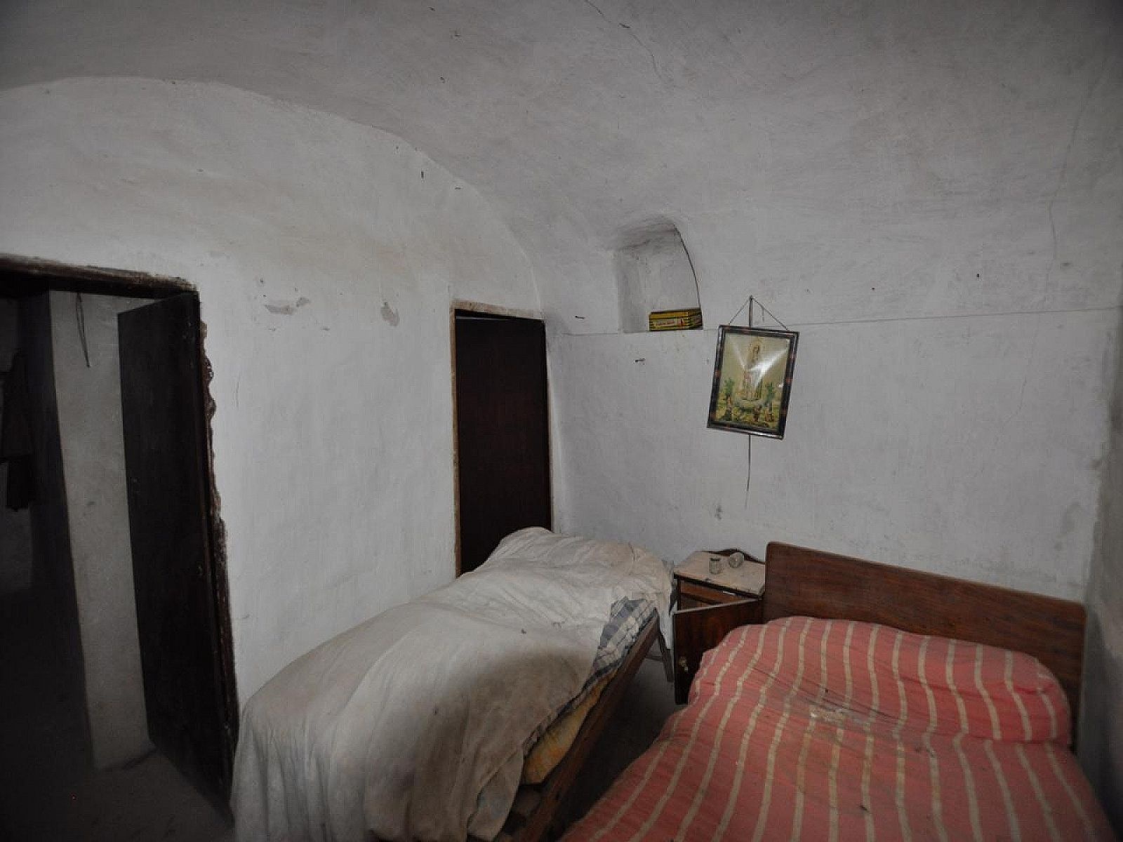 Resale - 5 Bedroom Cave House in Jumilla -  - Murcia